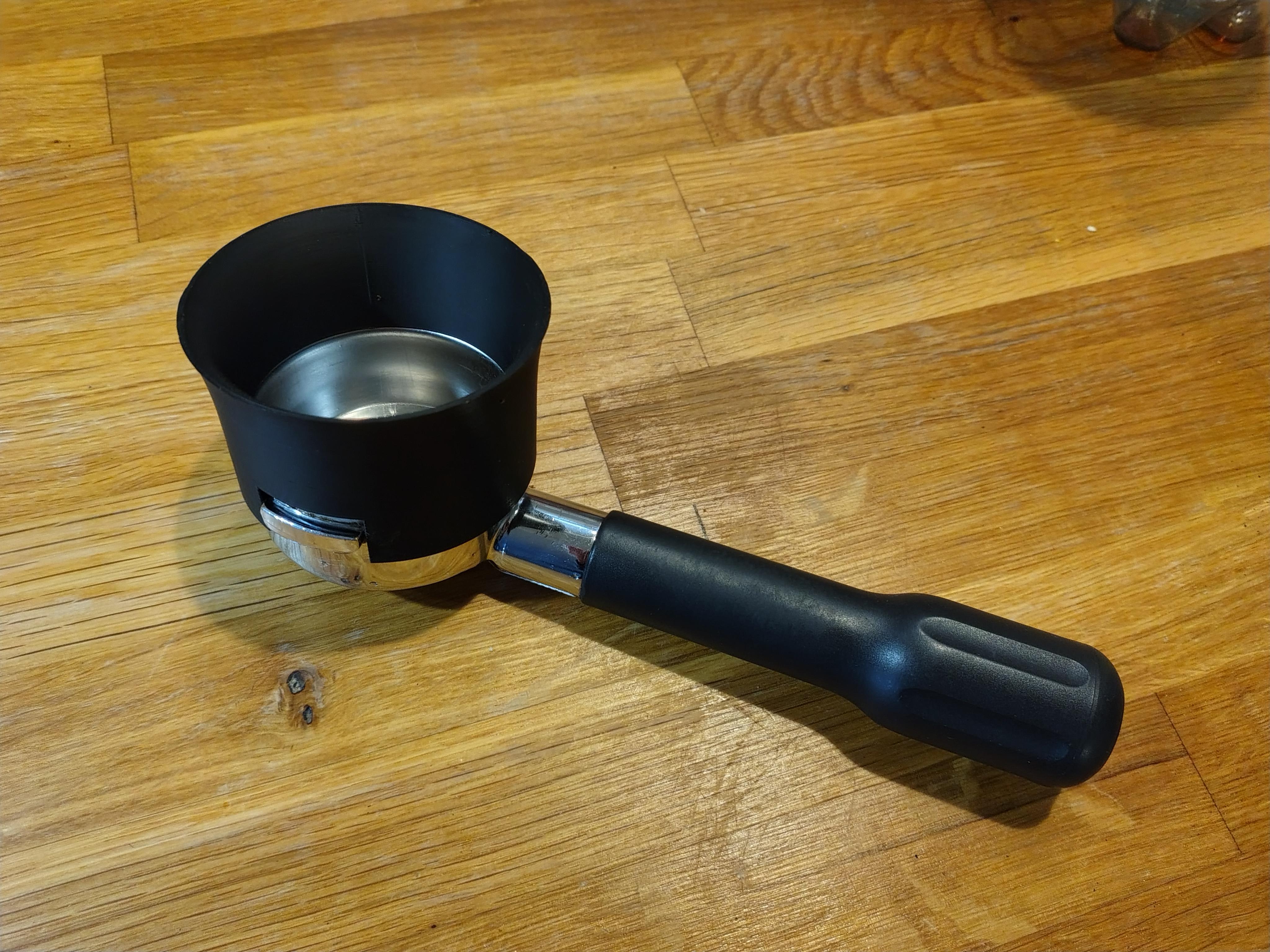 Parametric espresso portafilter dosing funnel