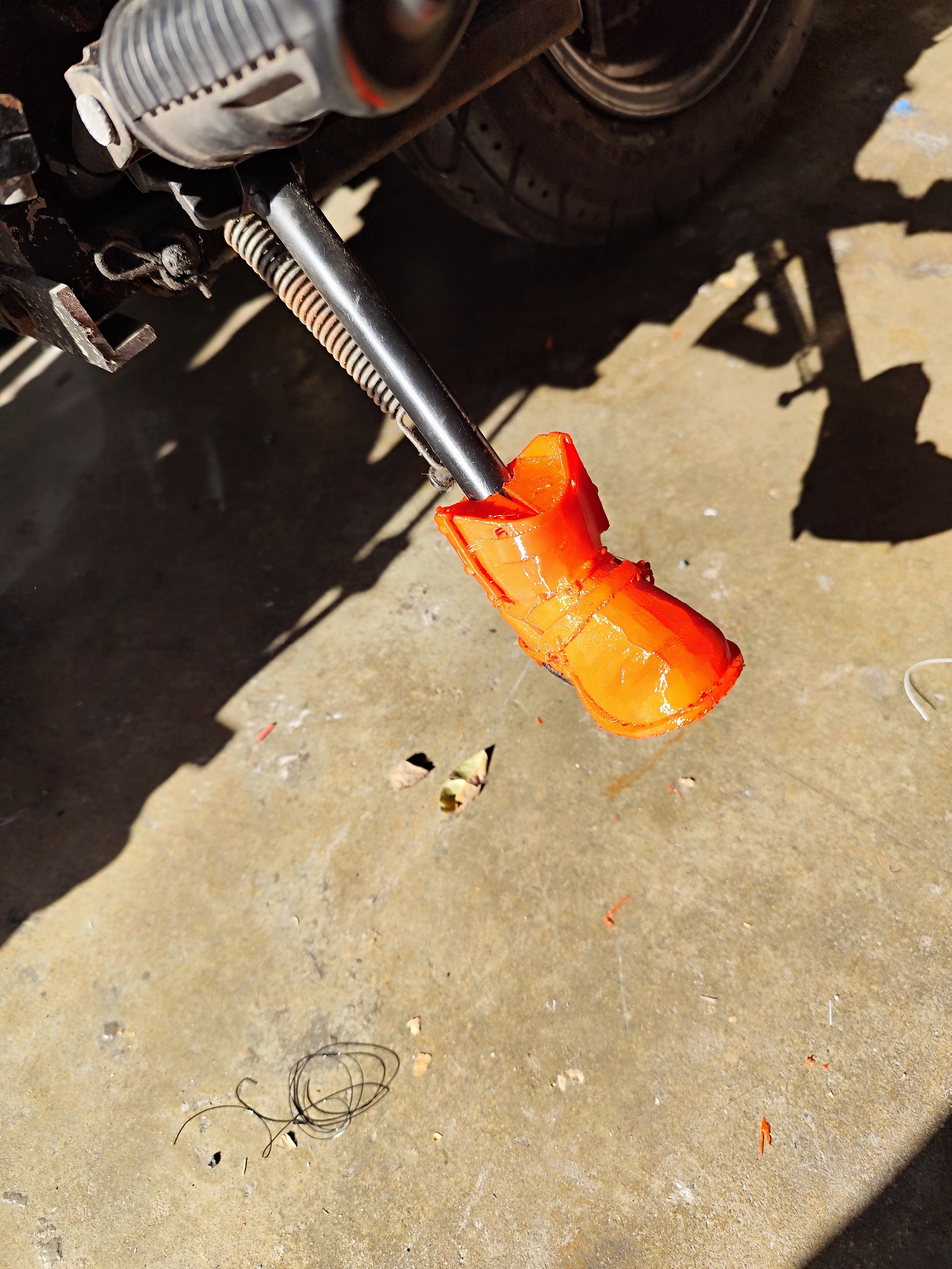 Side stand cowboy boot — thumbnail 2