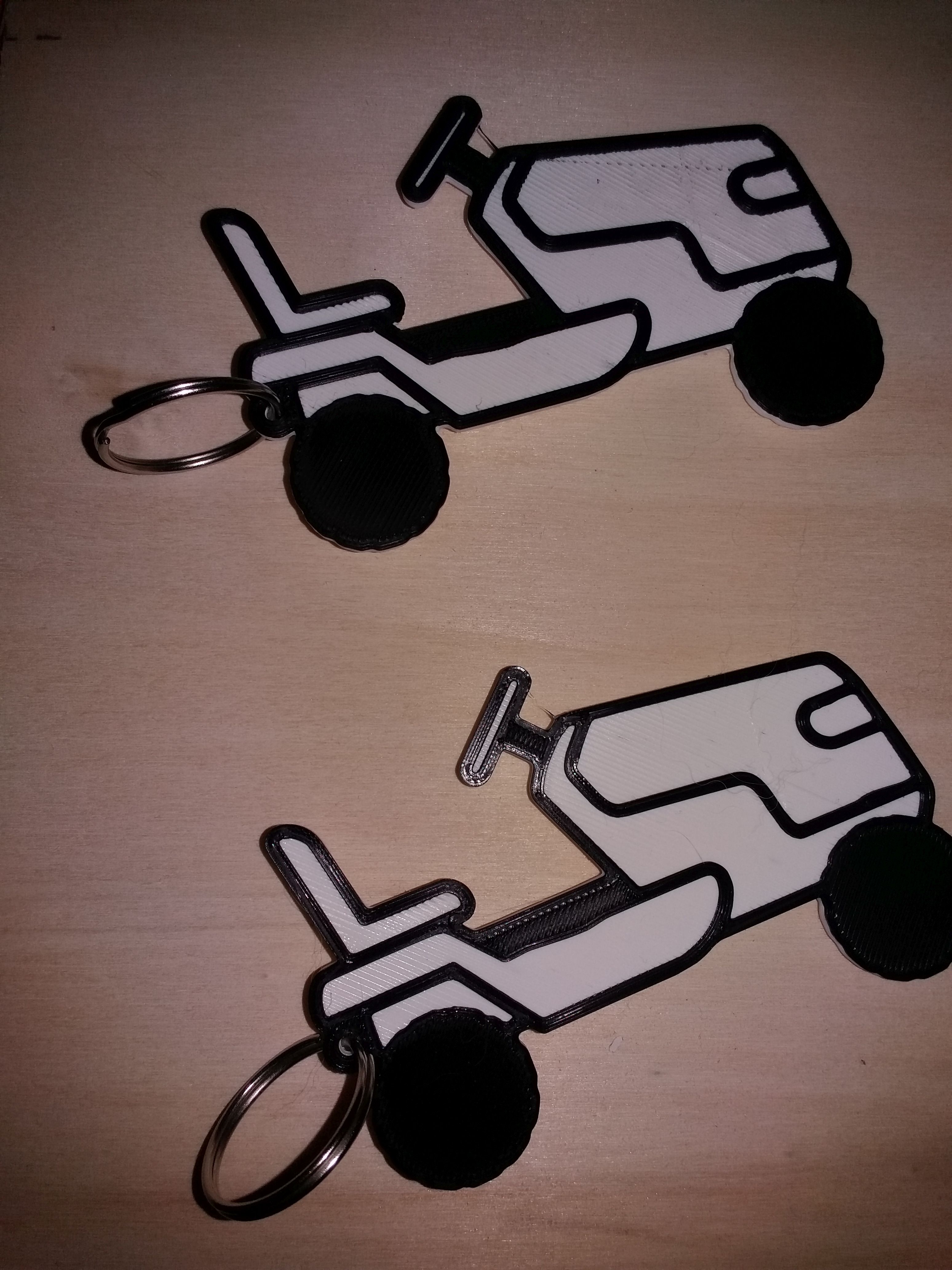 Schlüsselanhänger für Rasentraktor - Key fob for lawn tractor