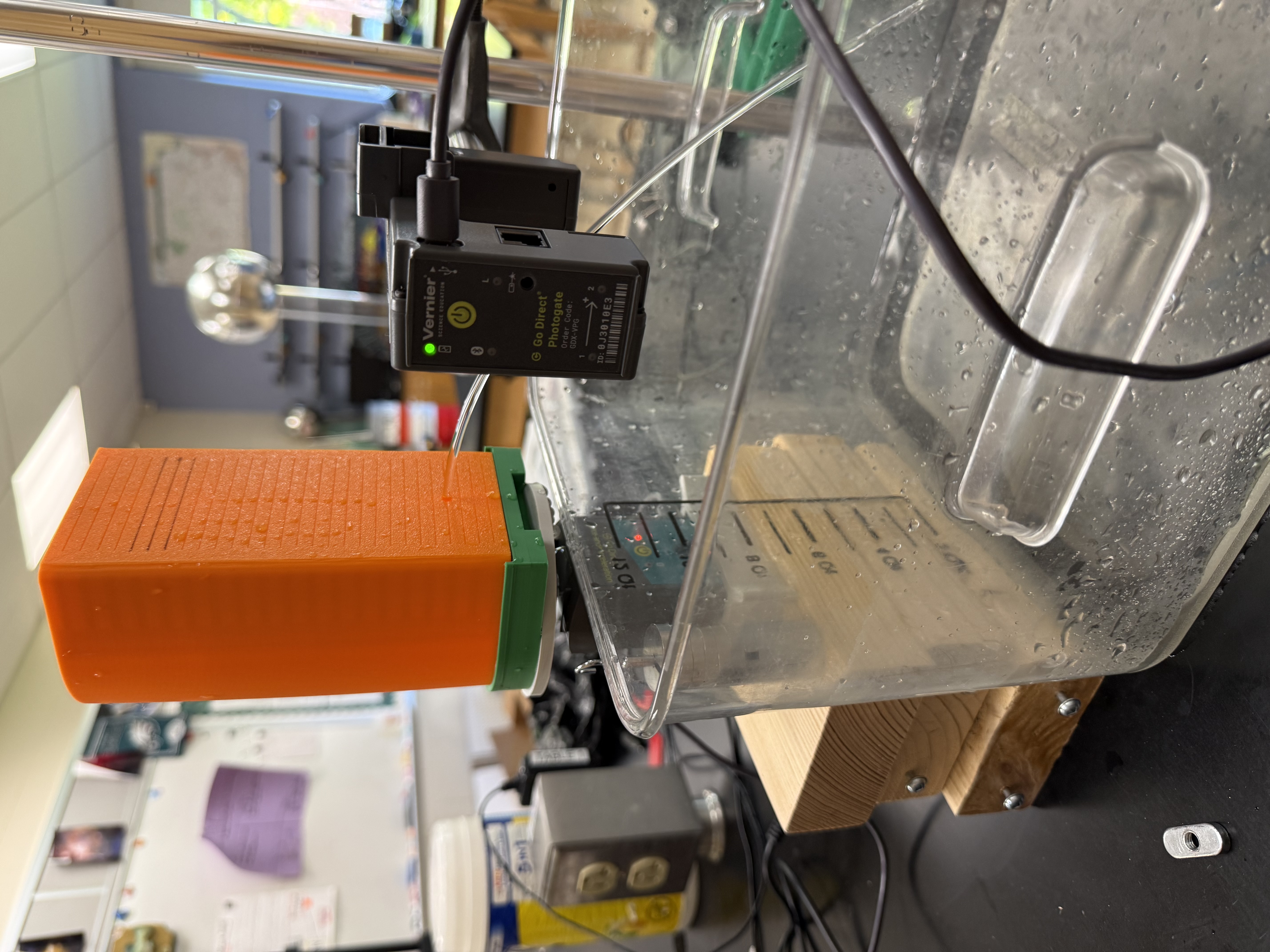 Water Reservoir for Fluid Dynamics