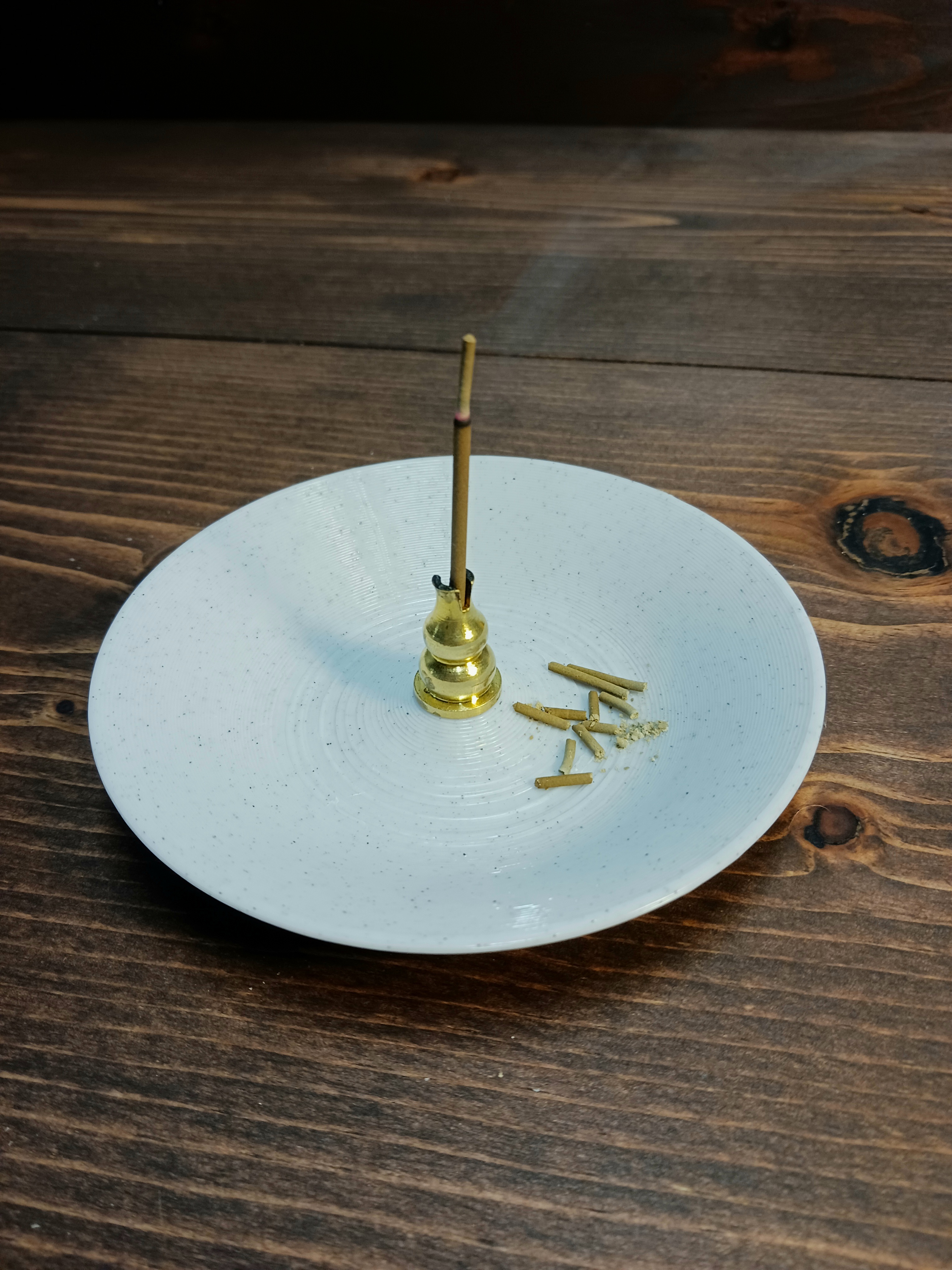 Incense dish