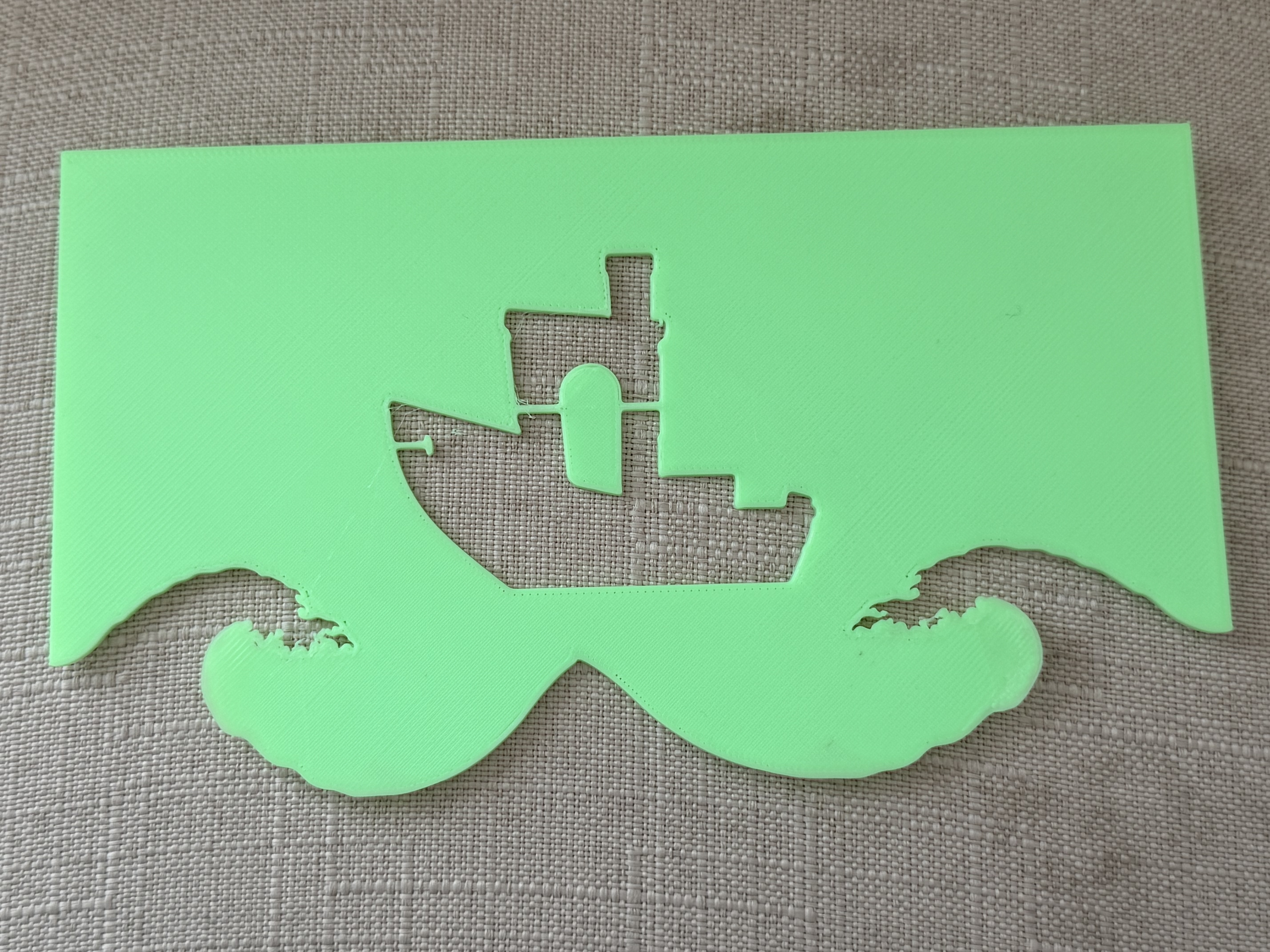 Benchy stencil for drawing or painting.