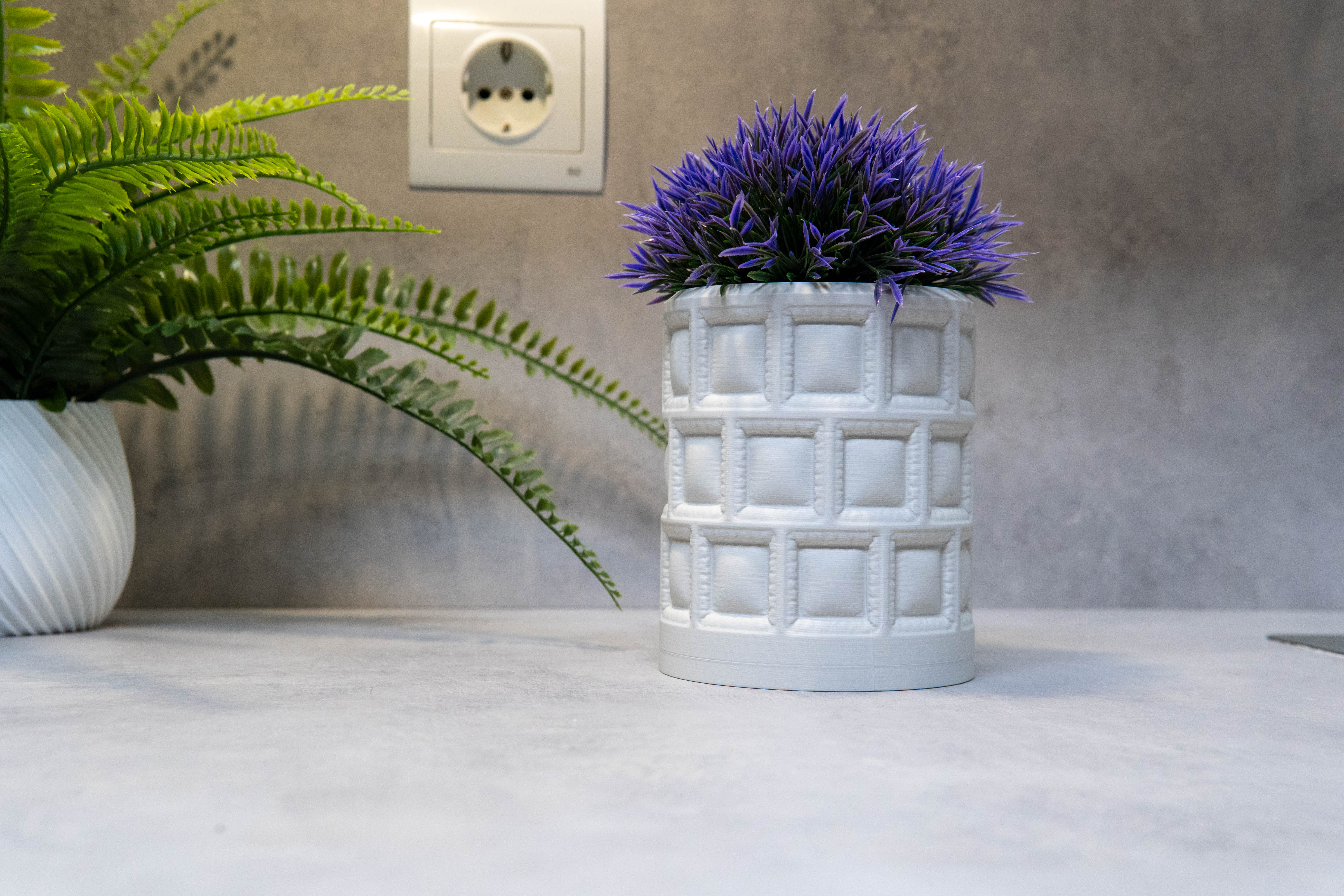 Inflated Softform Pencil Vase