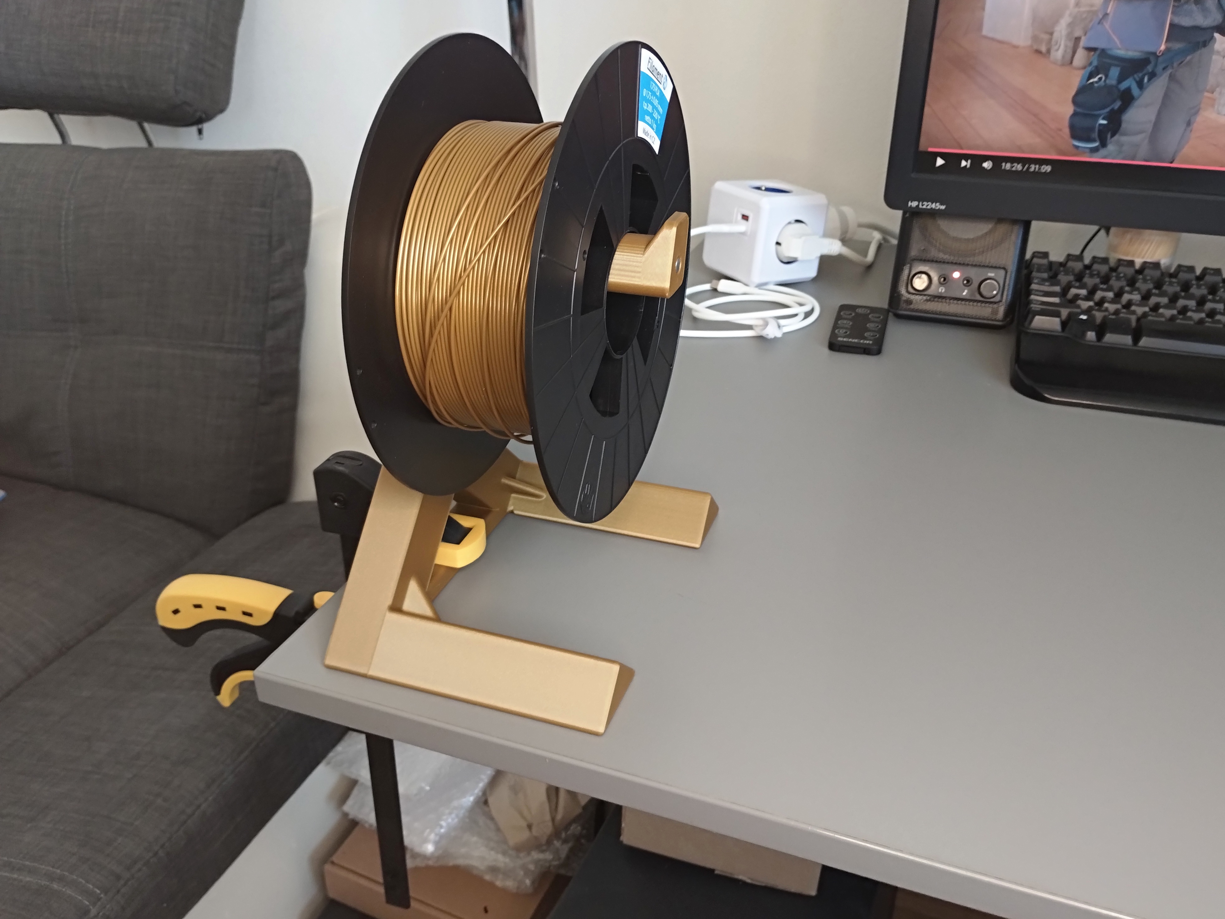 Table Spool Holder [Remix]