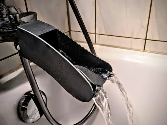 Bathtub Fun Fountainhead V3