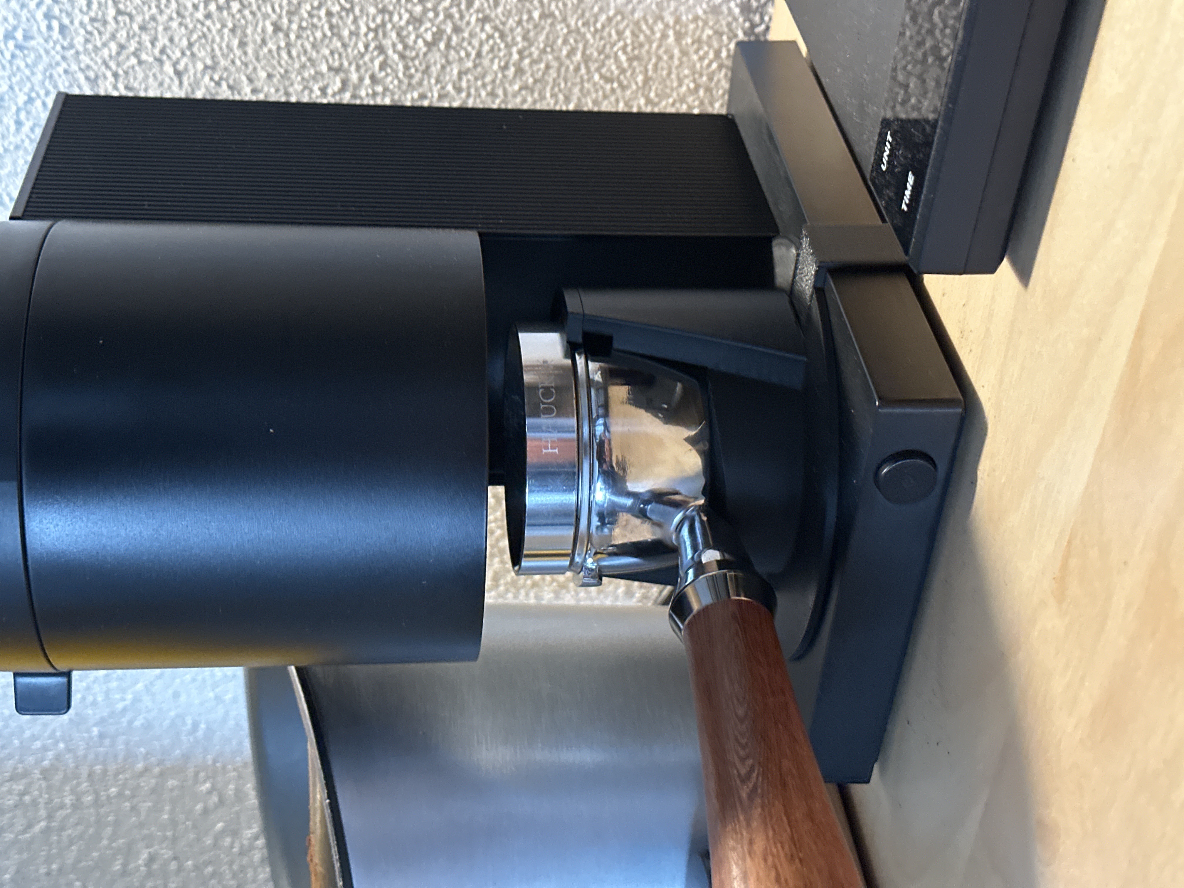Fellow Opus Portafilter Holder