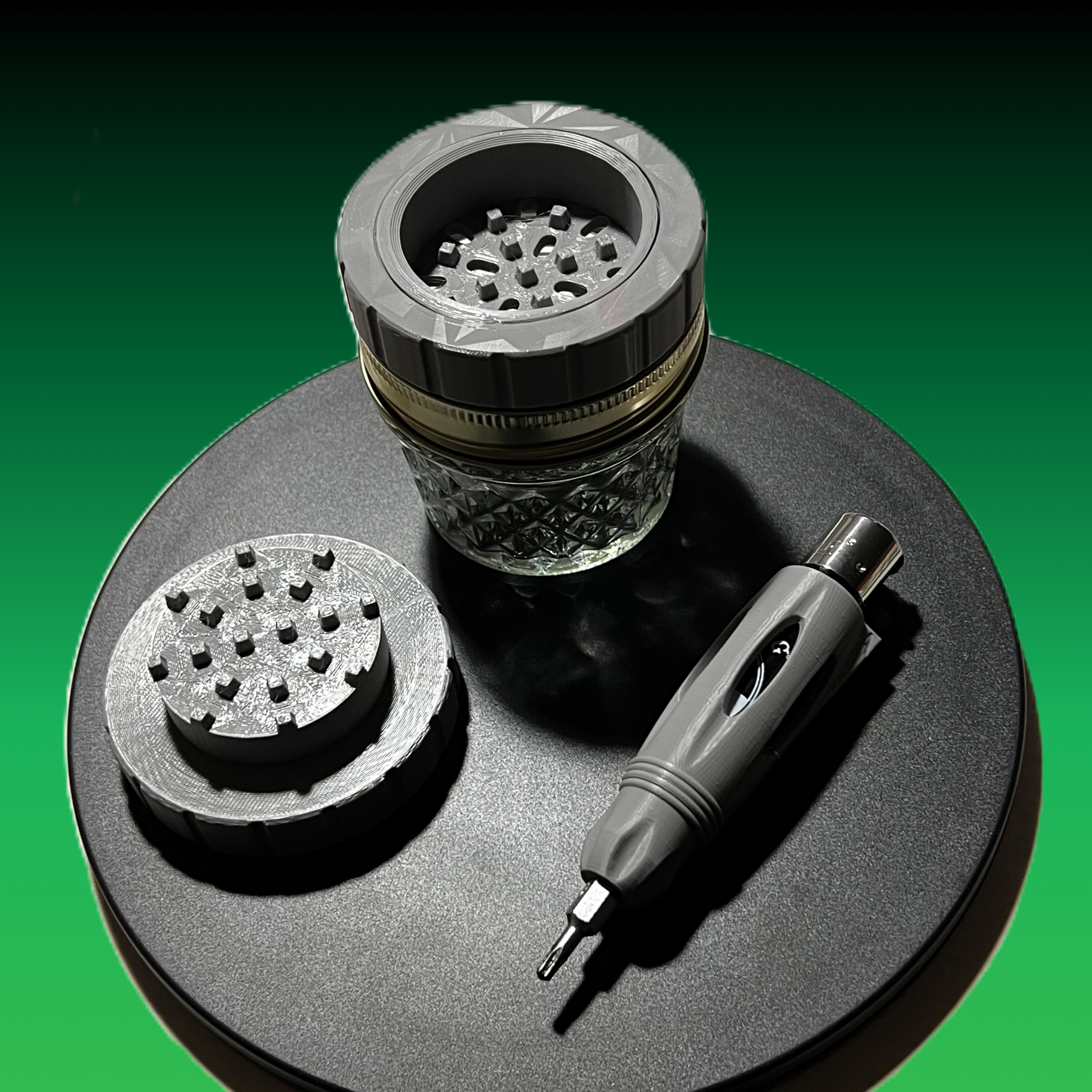 The Crop Crusher - Sealable Glass Herb Grinder - FDM & RESIN