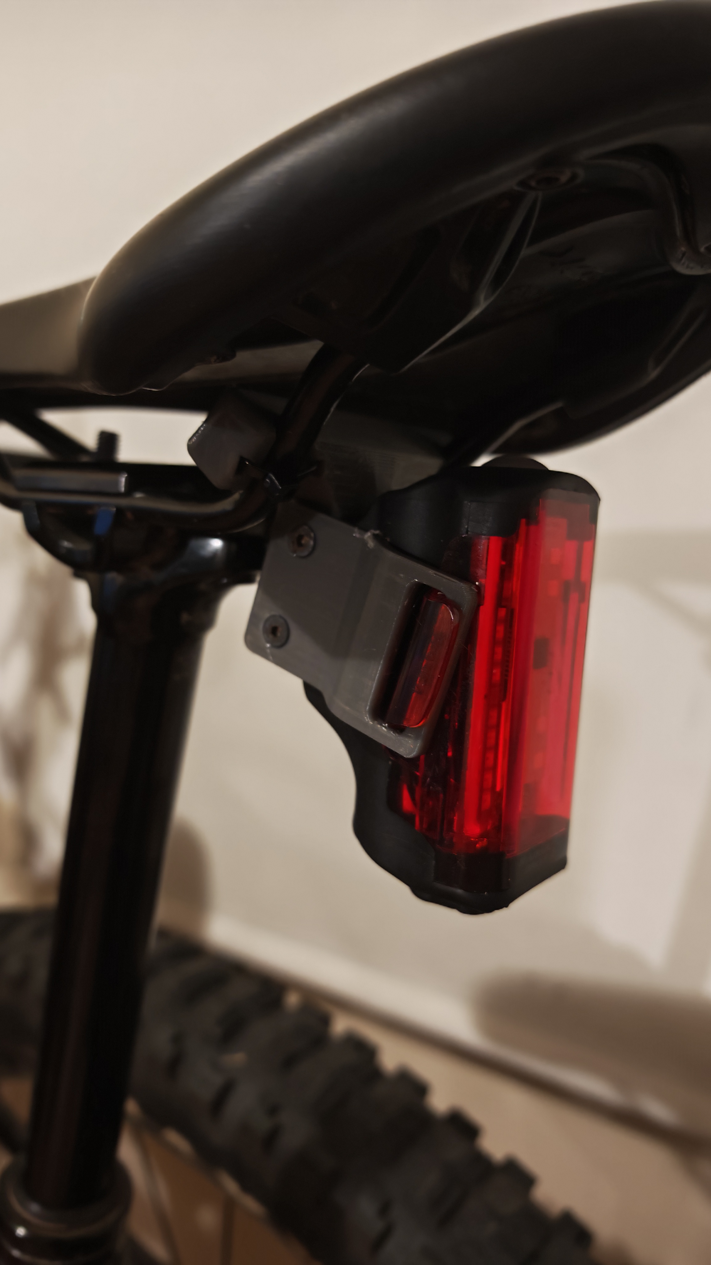 Lezyne Radar Drive saddle mount