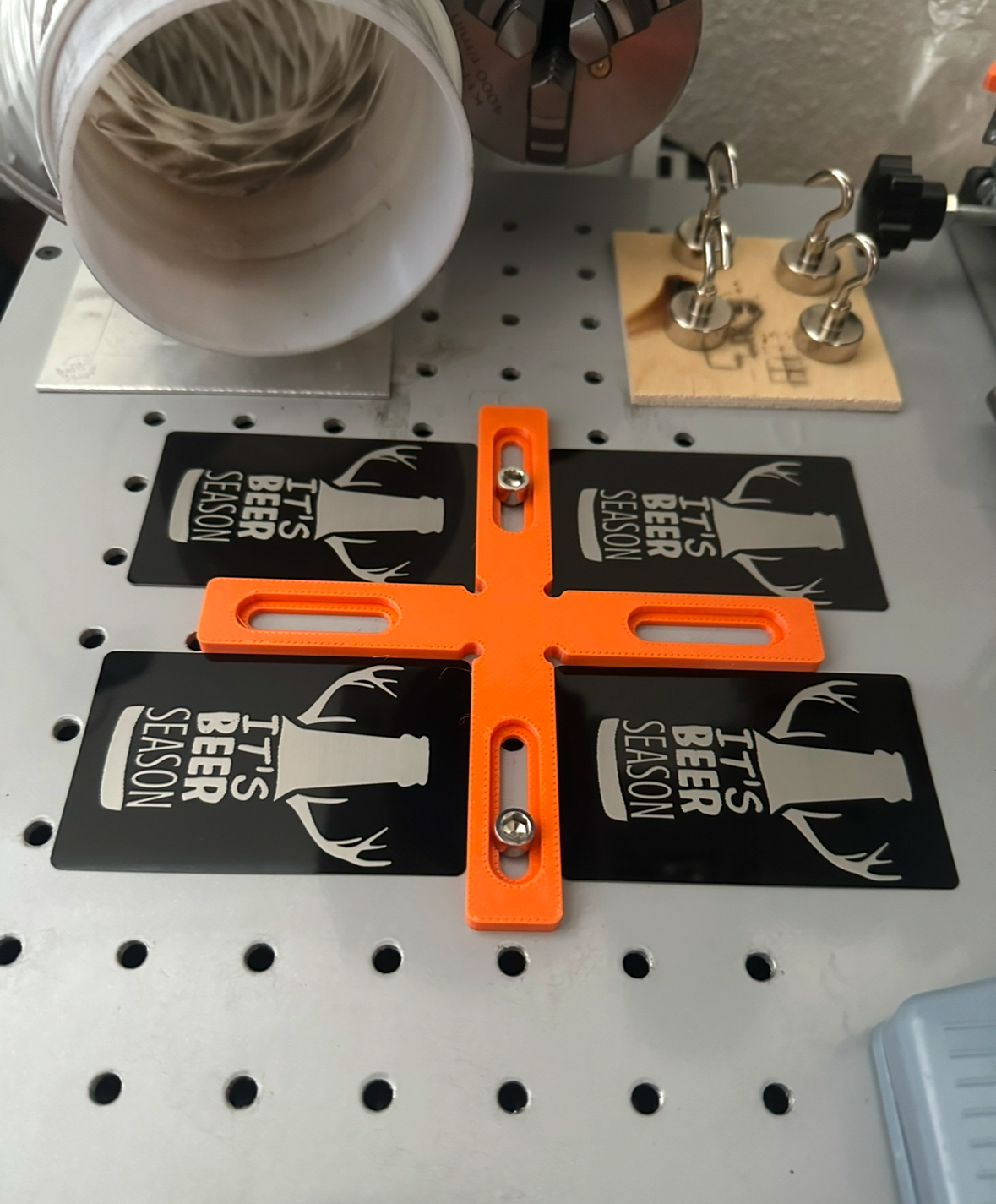 Laser corner X4 fence