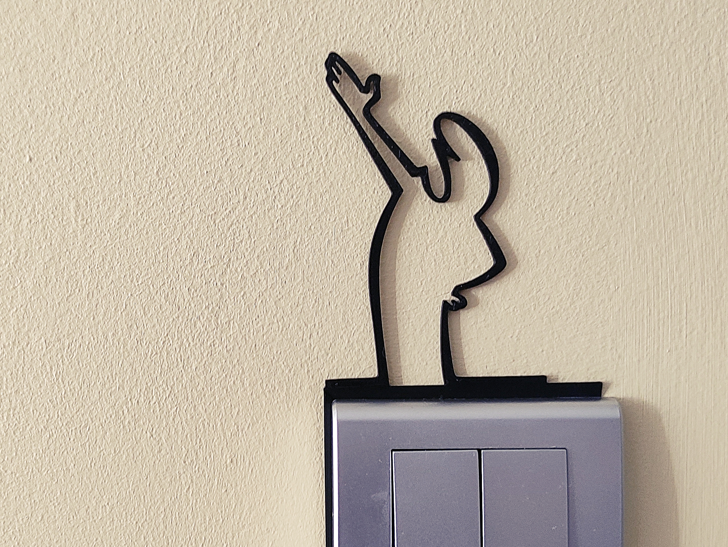 Funny Light Switch Gadget – La Linea Balum 79