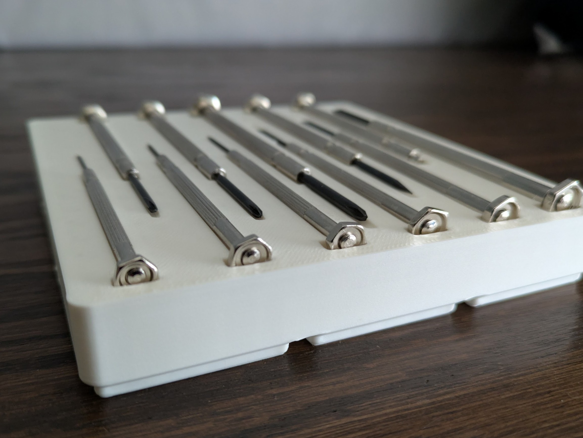 Gridfinity 3x3 bin for 11 piece Mini Precision Screwdriver Set