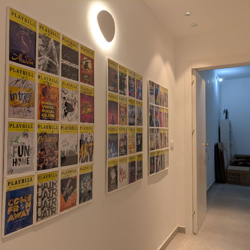 Broadway Playbill Frame - sturdy remix for large grids by Gil Ran ...