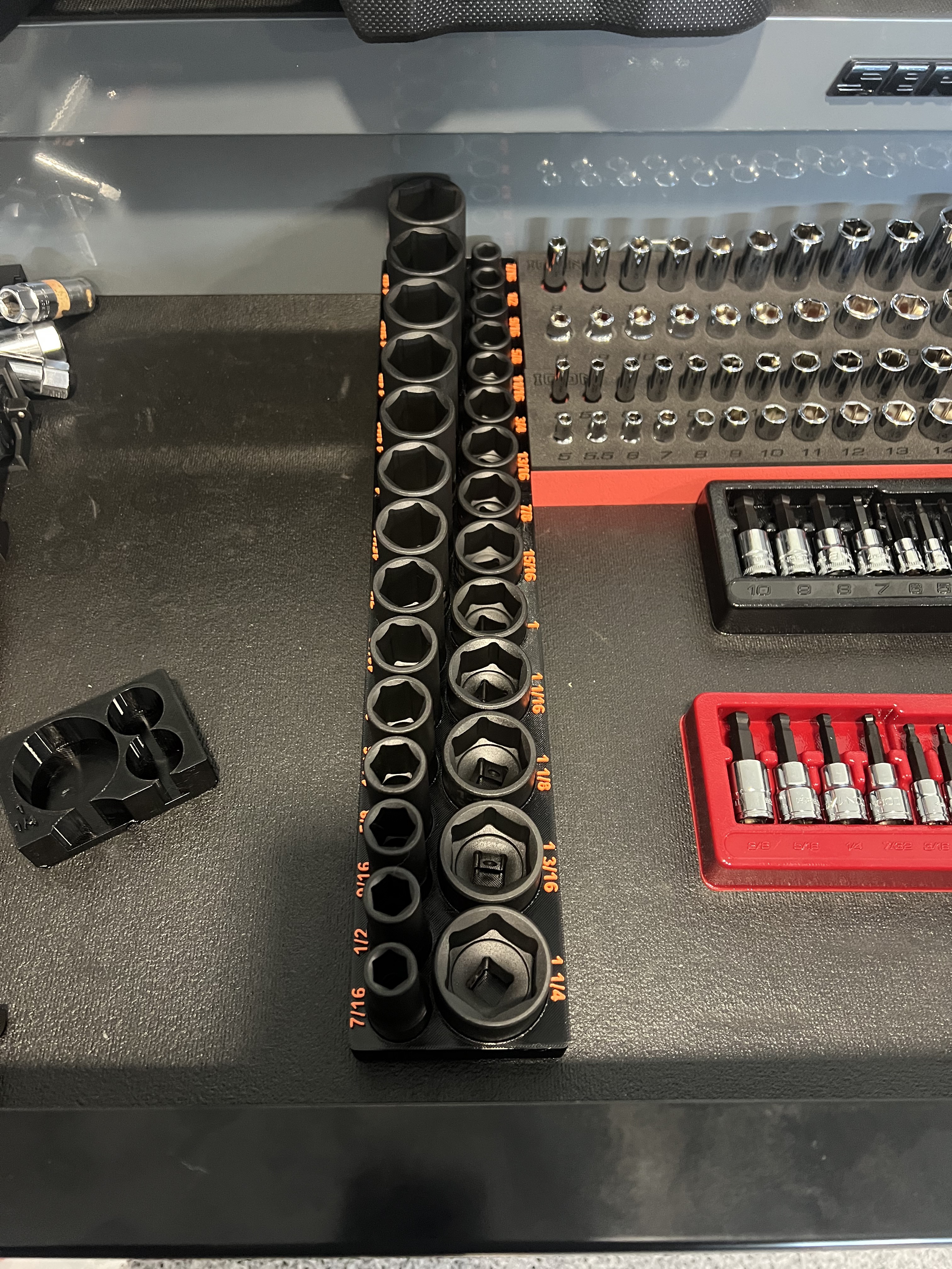 Quinn 1/2in SAE Impact Socket Holder
