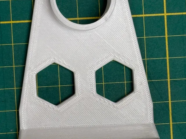 Quick-Swap Paper Towel Holder (wall mounted) for bigger rolls
