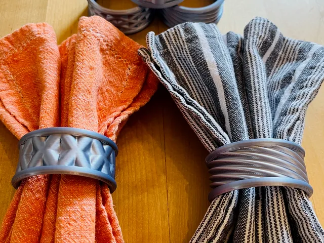 Napkin Rings Set