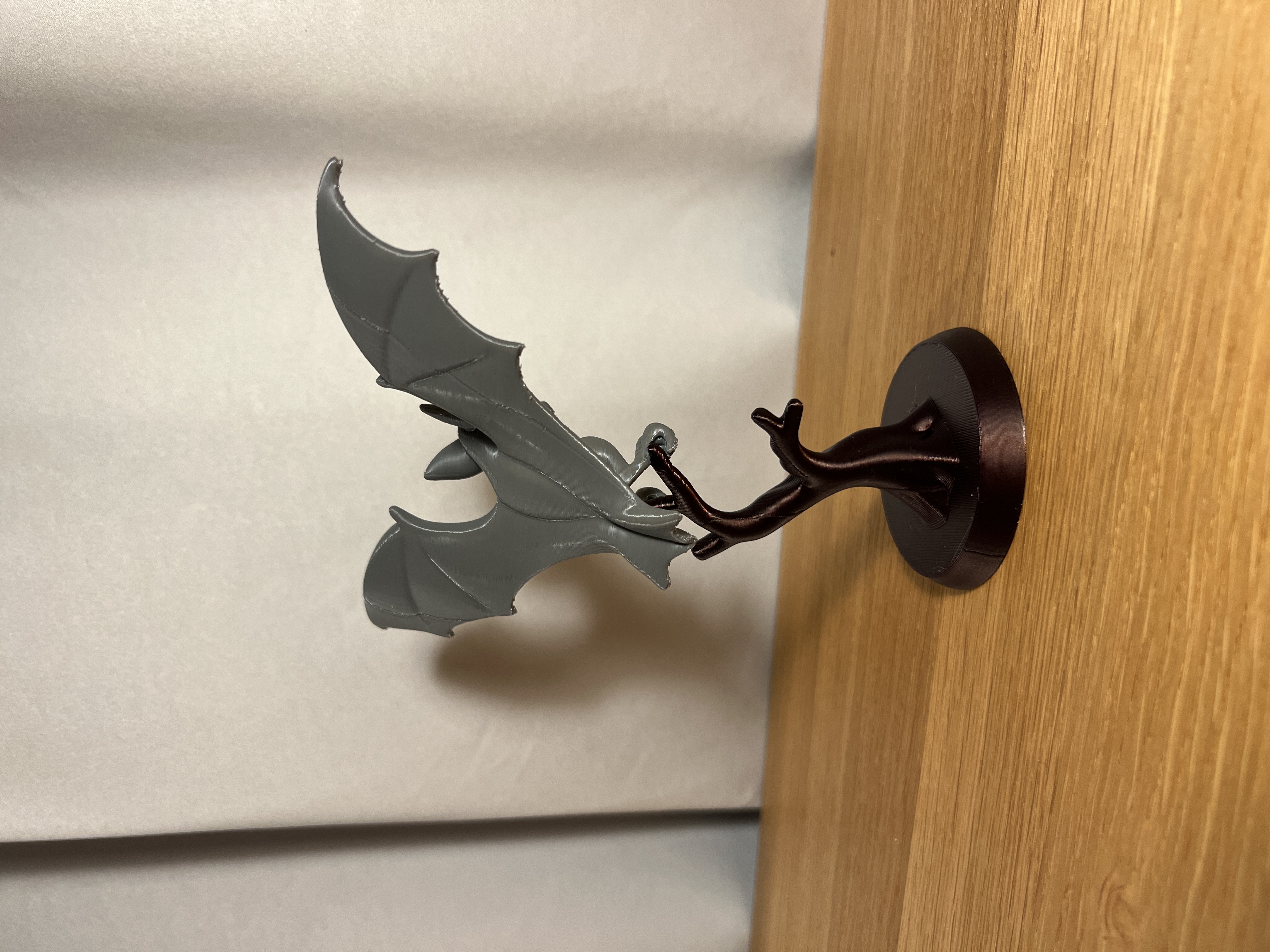 Miniatura 4 do modelo 3D Bat on Branch