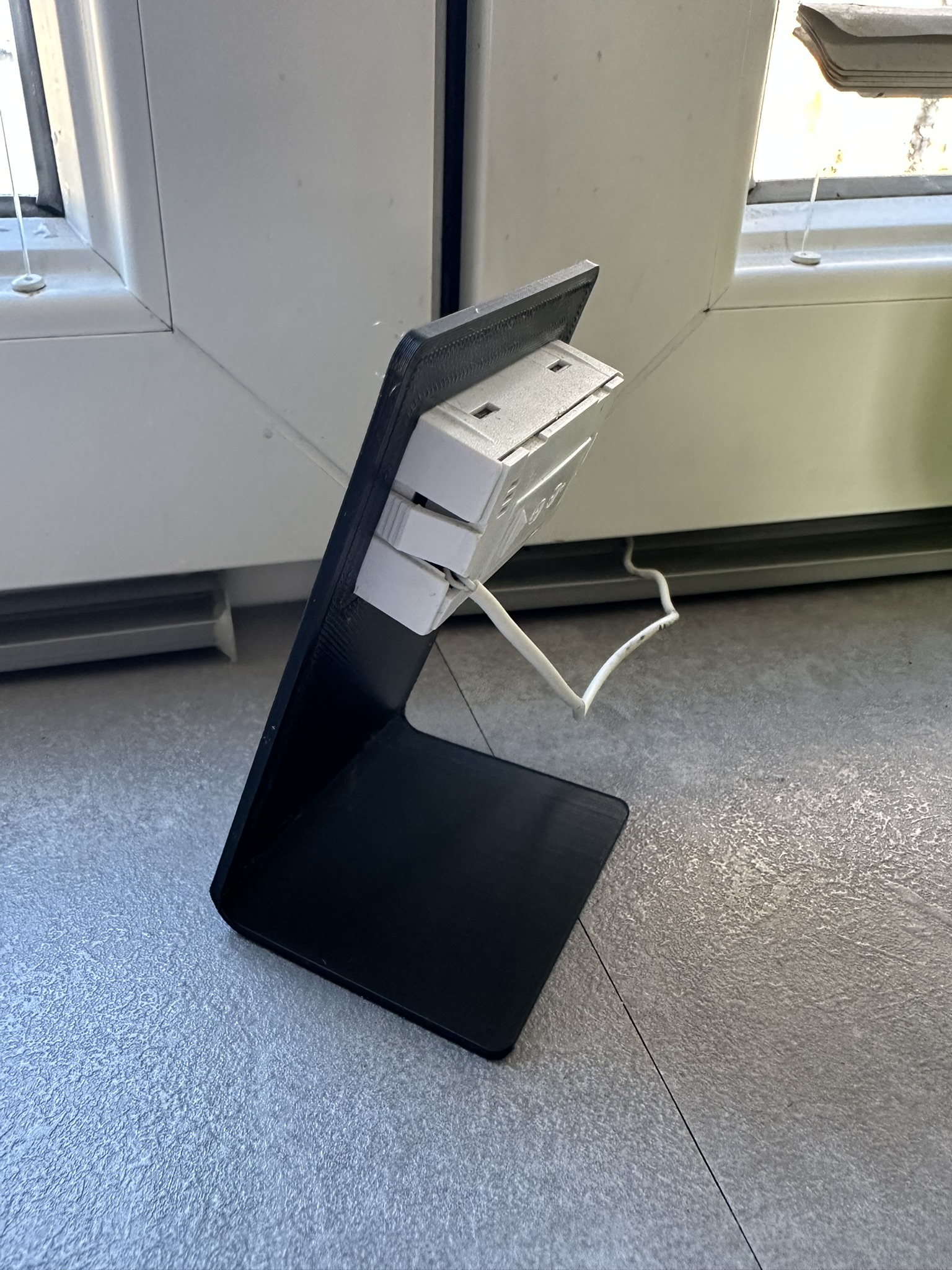 Temperature sensor stand — thumbnail 2