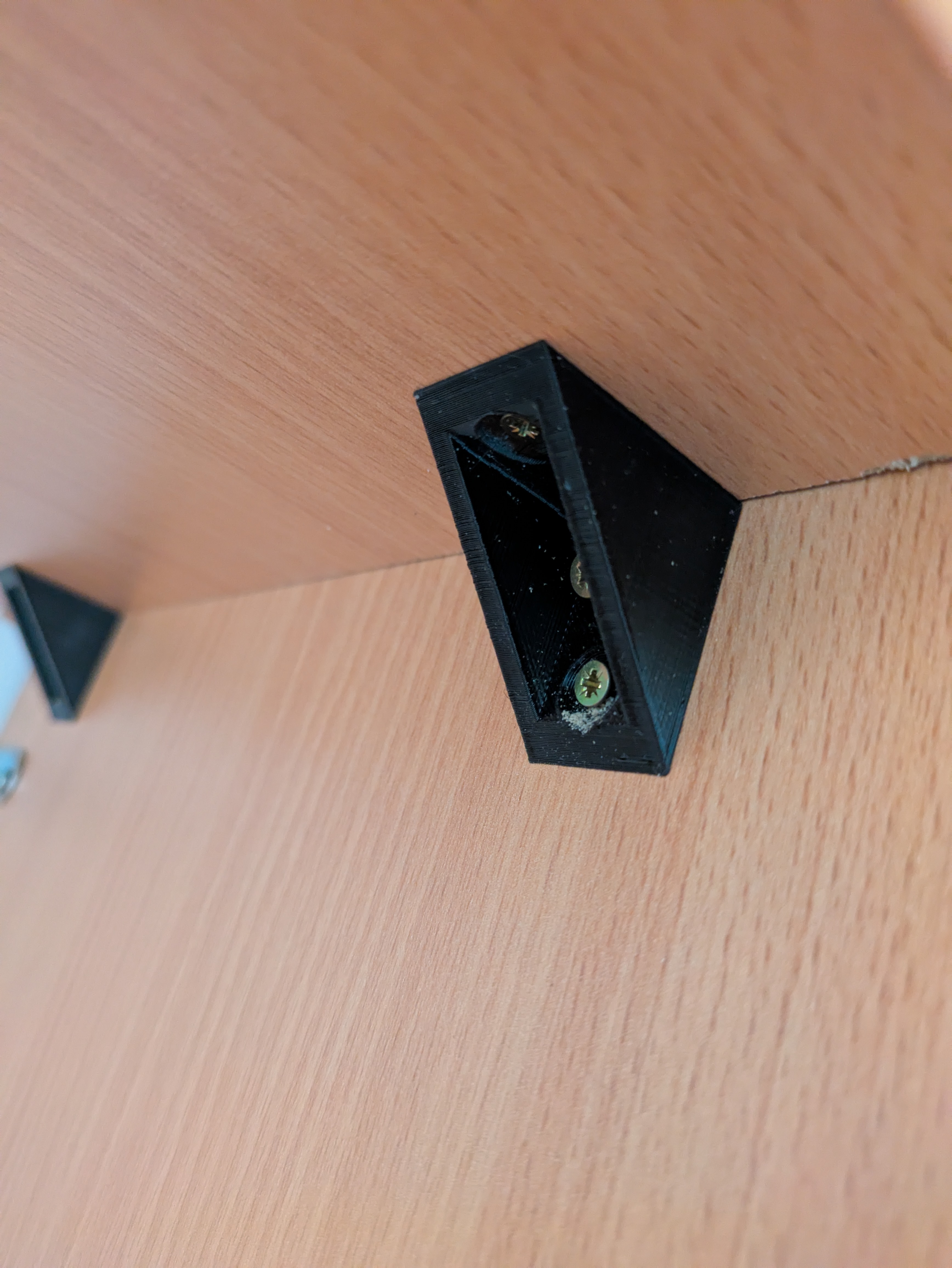 connecting corner bracket/spojovací roh konzola