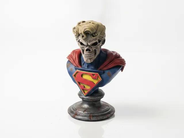 Superman Skull Bust Comic Hero Sculpture 3D Printable