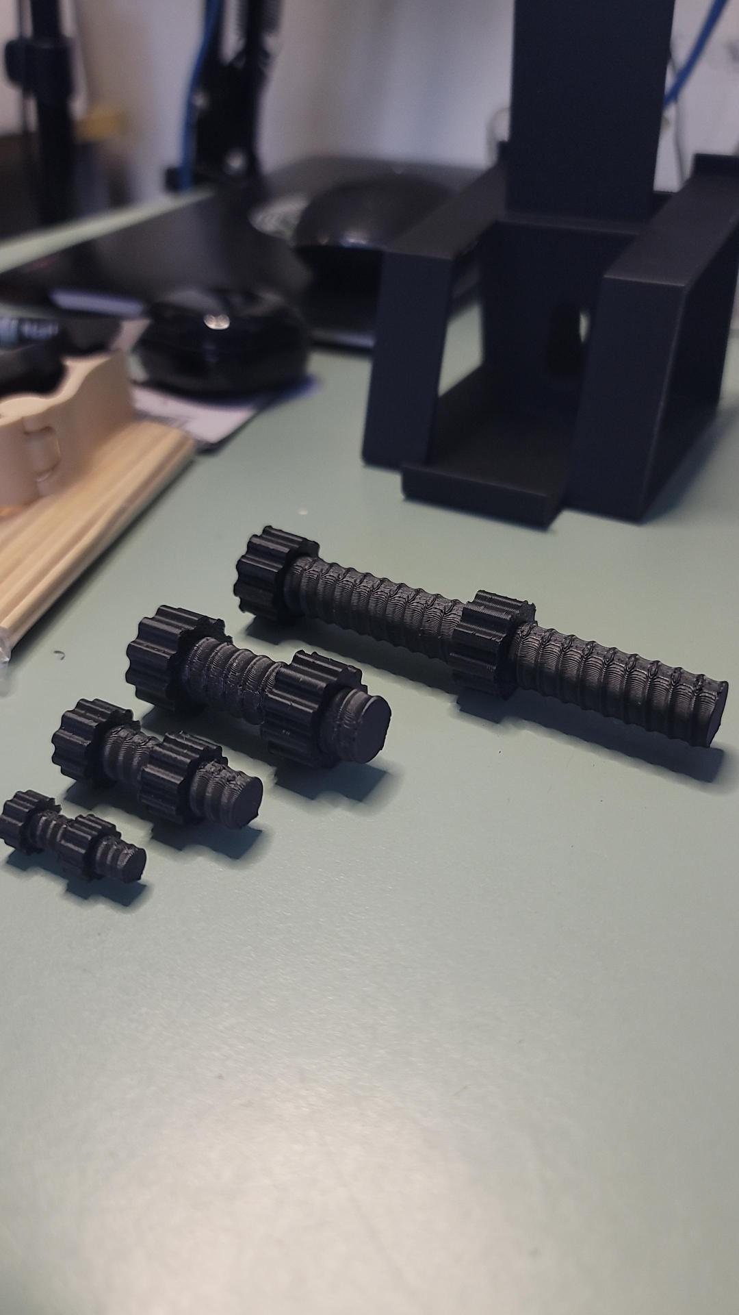 SCALABLE ROD AND BOLT