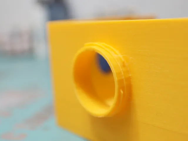 Bed Sheet Holder (5L Şişe kapağı ile Çarşaf Tutucu)