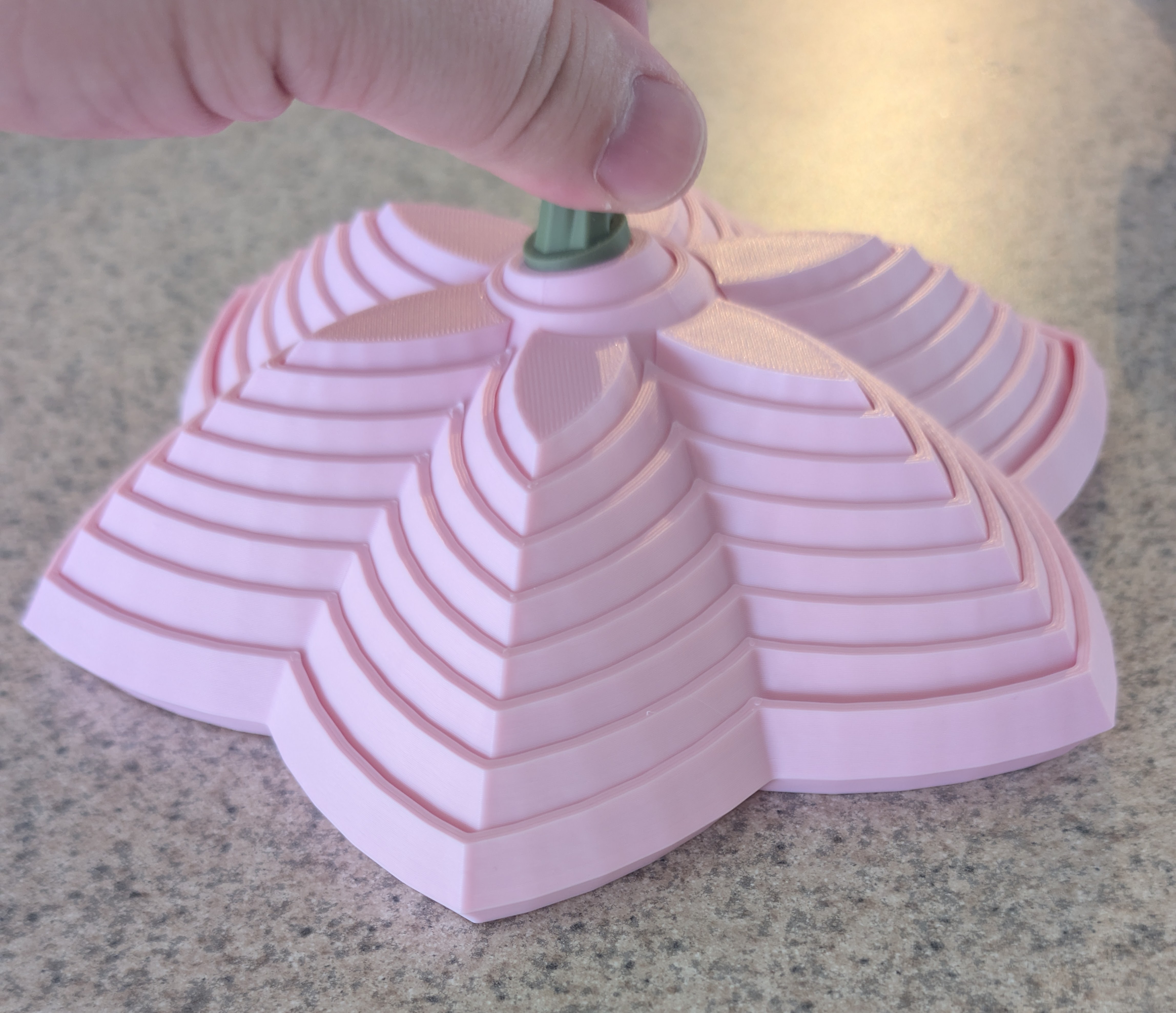 Miniatura 3 do modelo 3D Easter Lily fidget