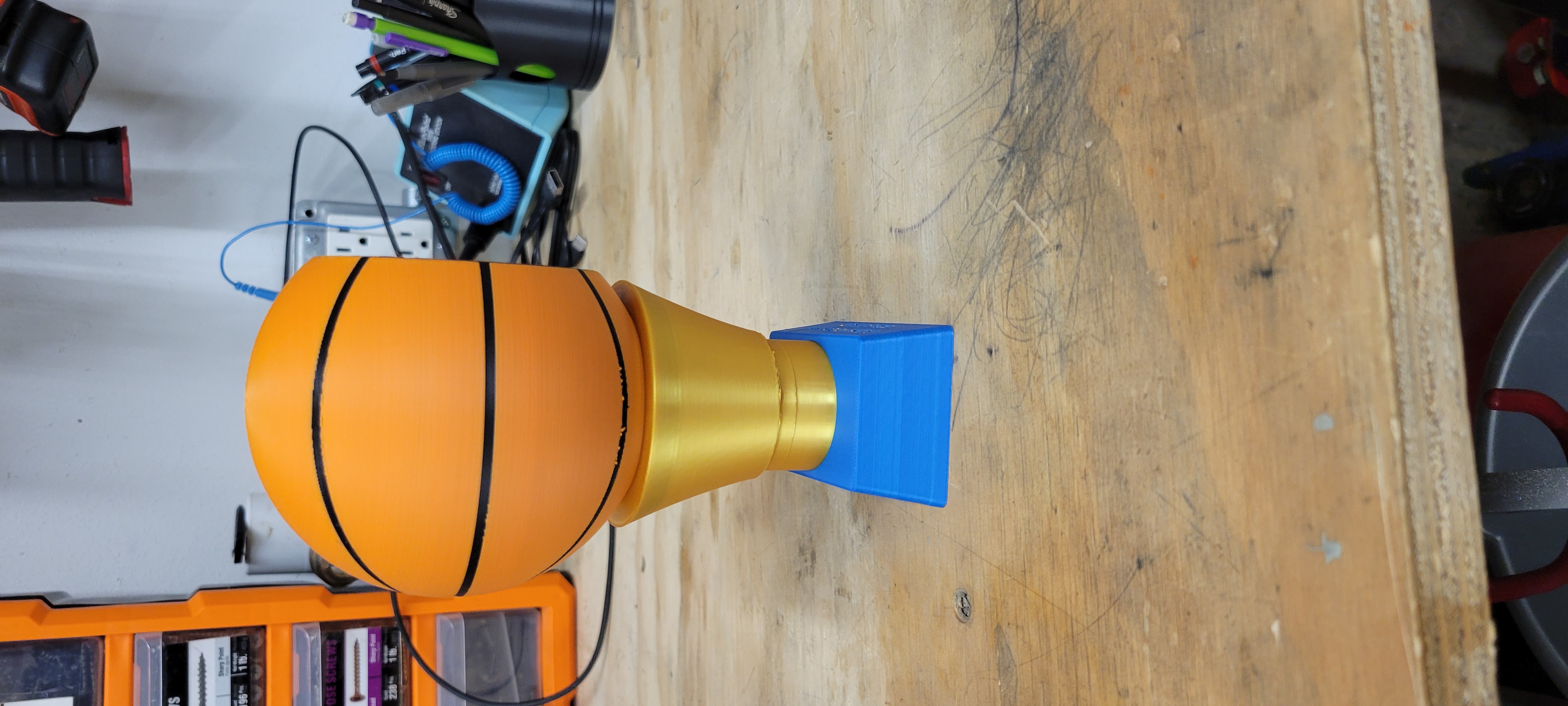 Most Busted Bracket Trophy — miniatura 2