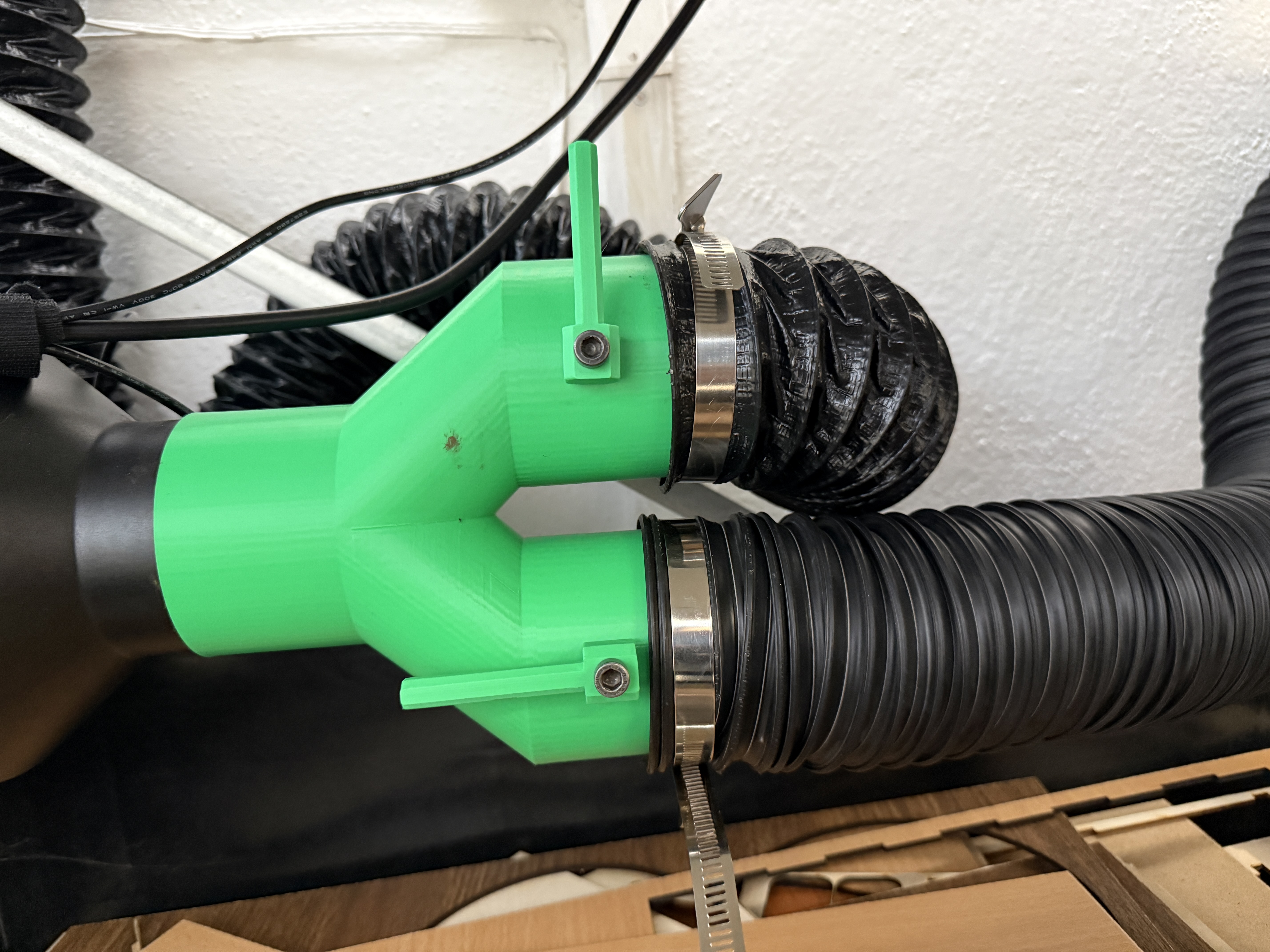 Y-Splitter for Fume Extraction (75 mm / ~3")