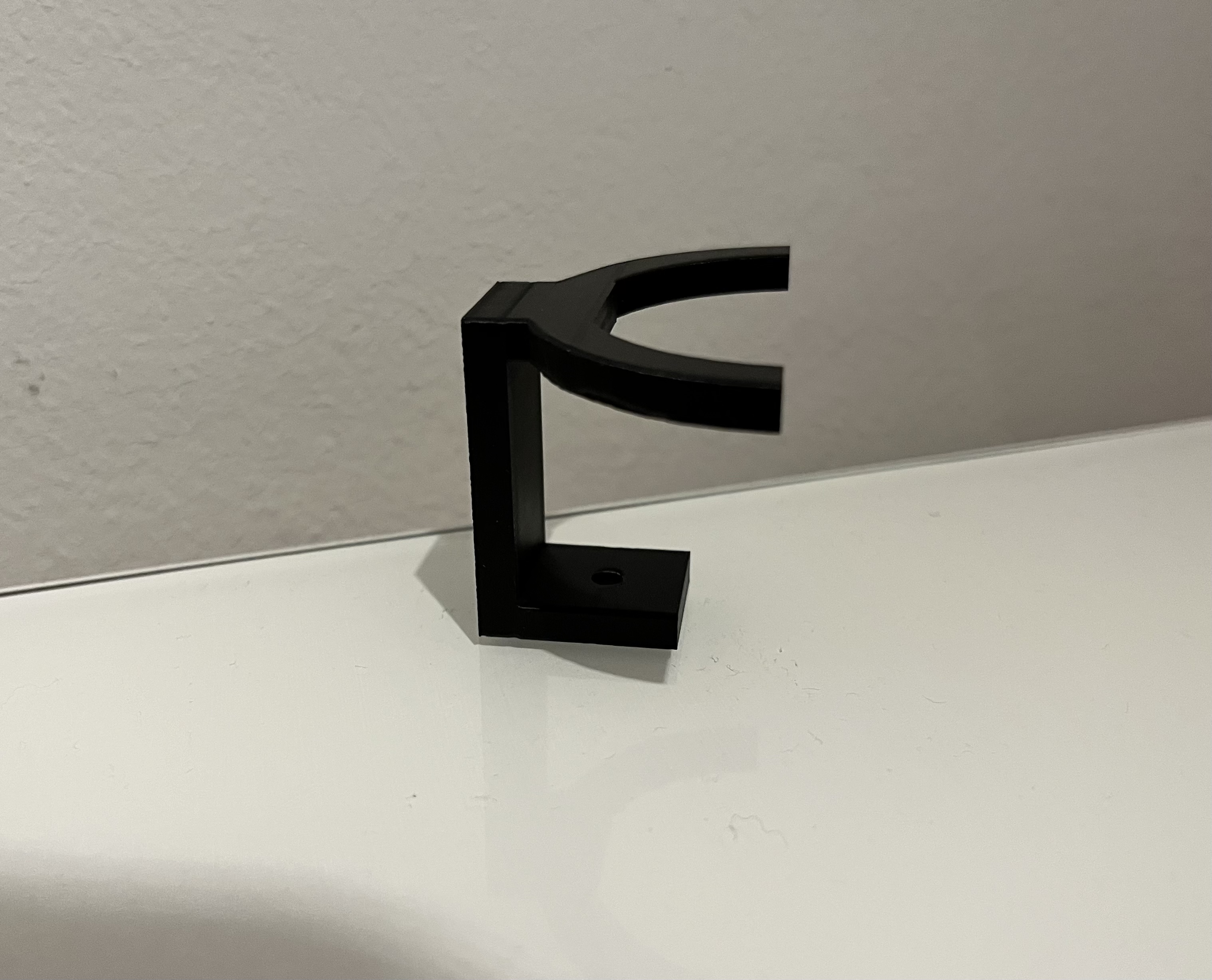 LG 32UK550 Monitor Secure Mount