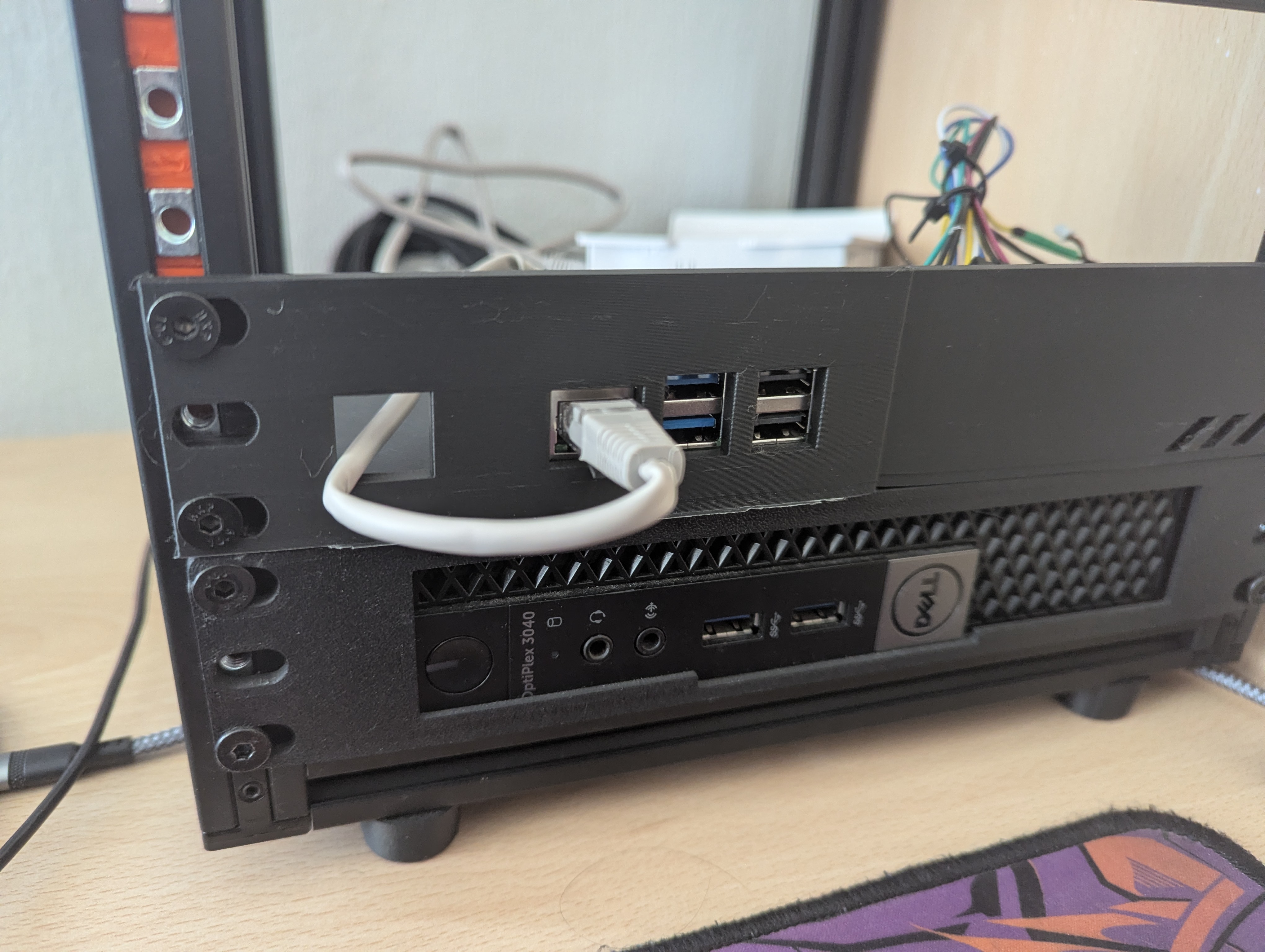 Raspberry Pi 5 10" half-width rackmount
