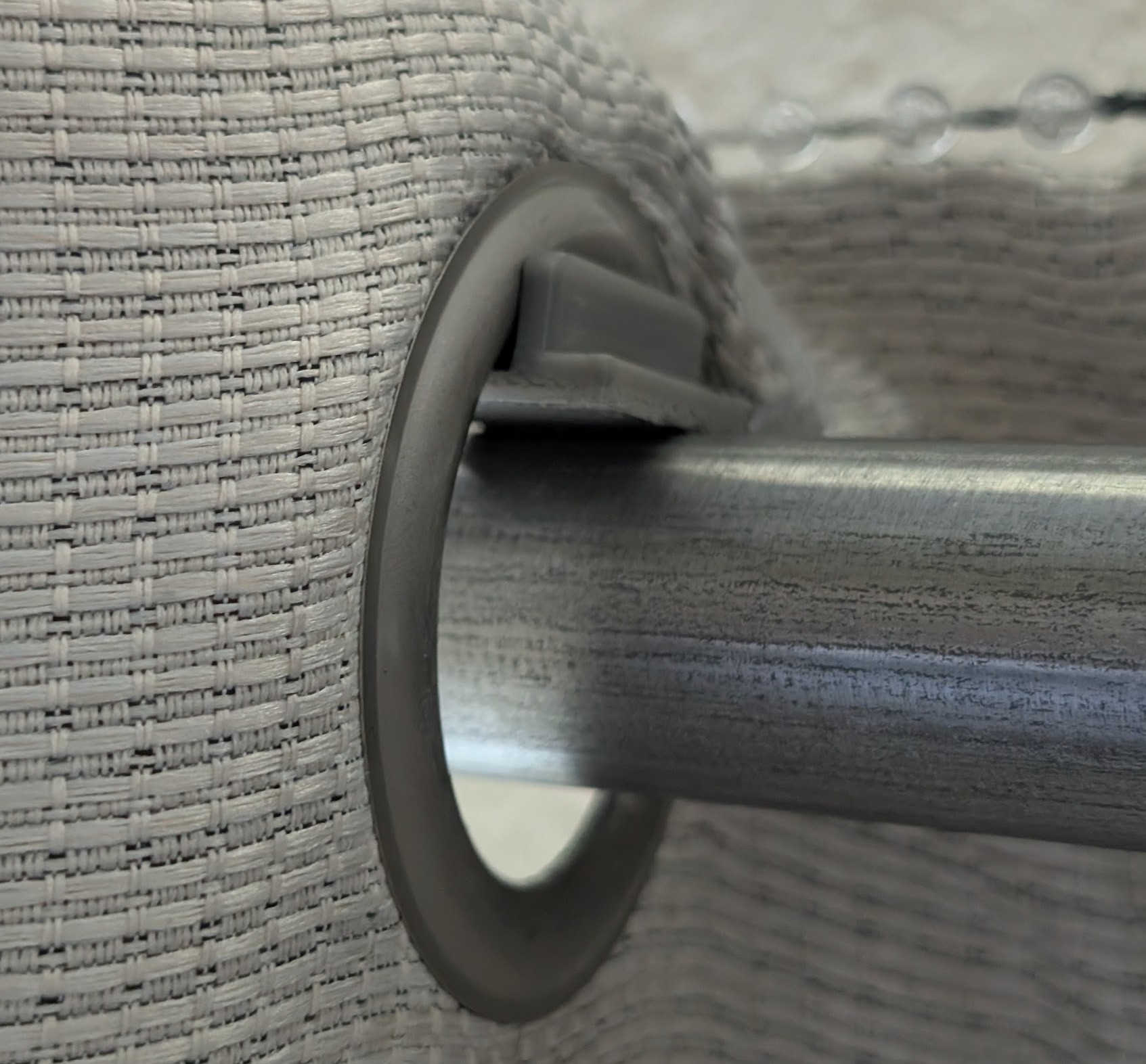 Switchbot Curtain 3 - Grommet adapter