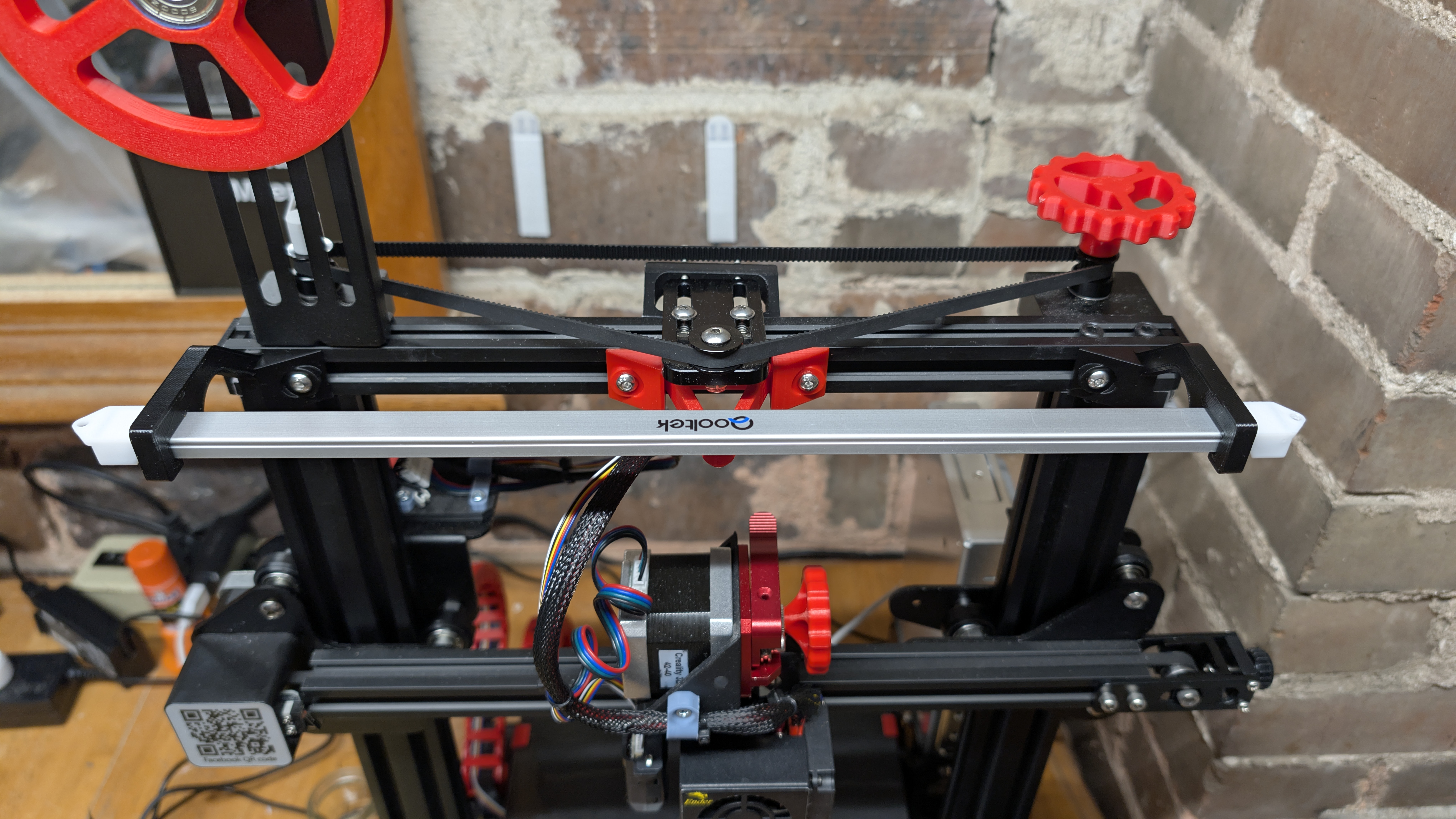 Ender 3, 2020 V Qooltek LED Light Bracket