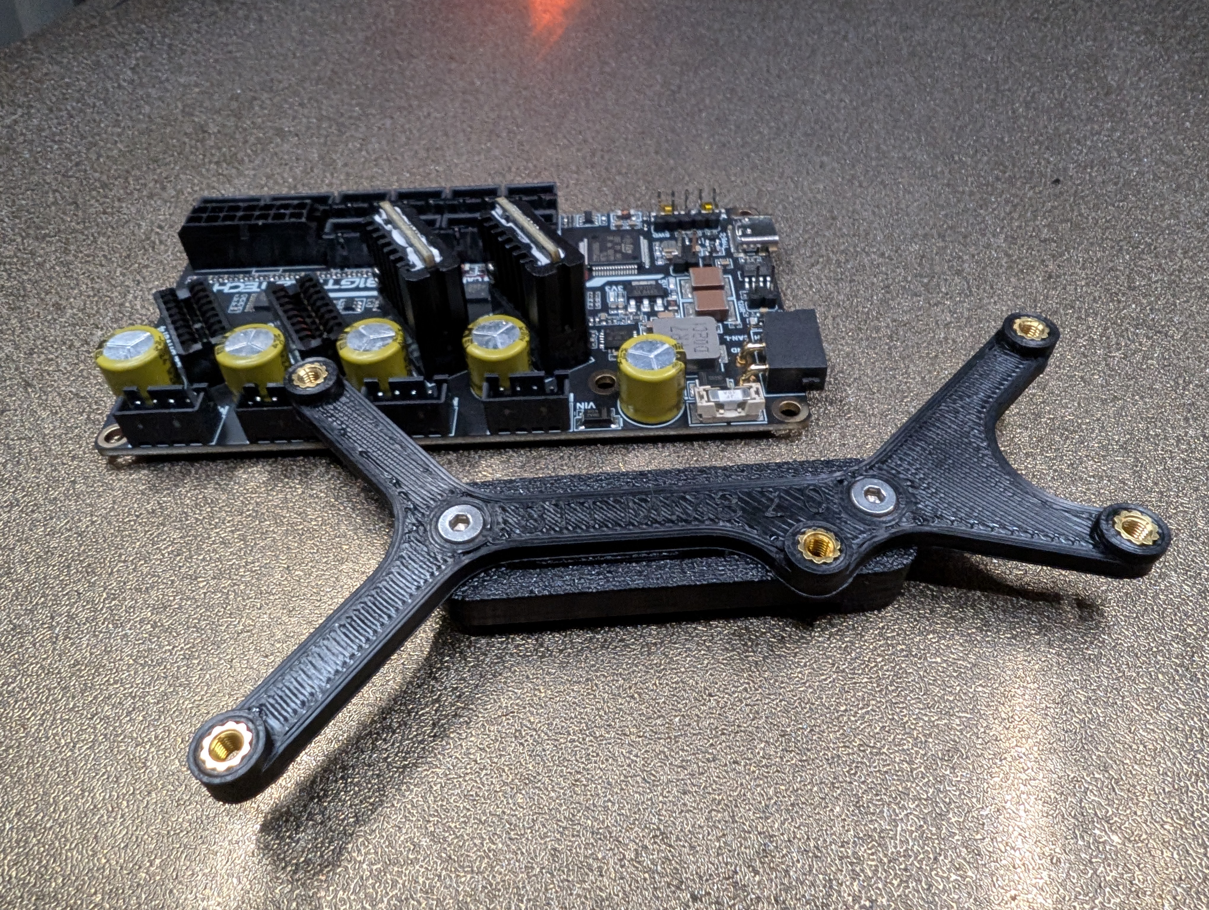 Bigtreetech BTT MMB 2.0 DIN mount