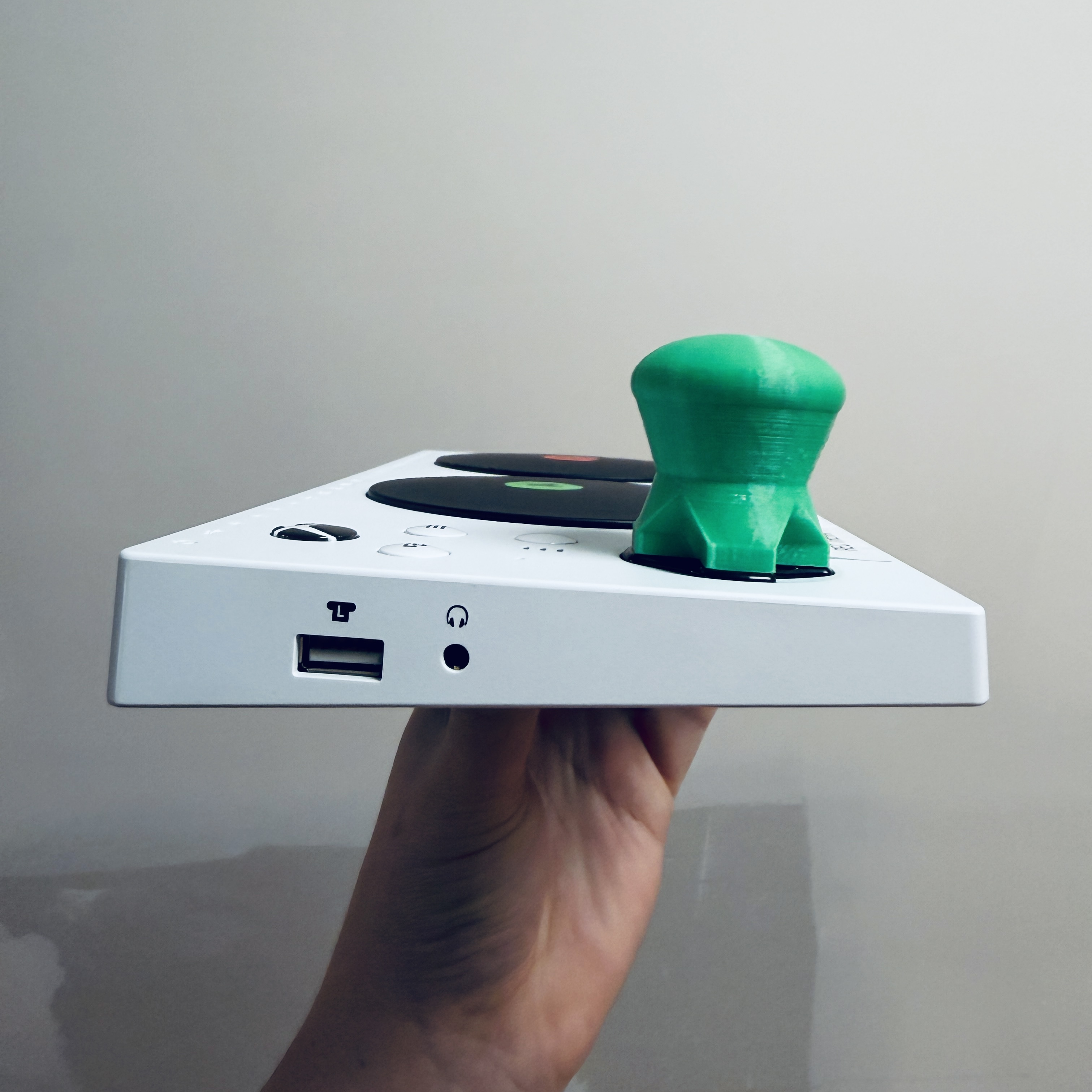 Miniatura 3 do modelo 3D Xbox Adaptive Controller D-Pad Topper