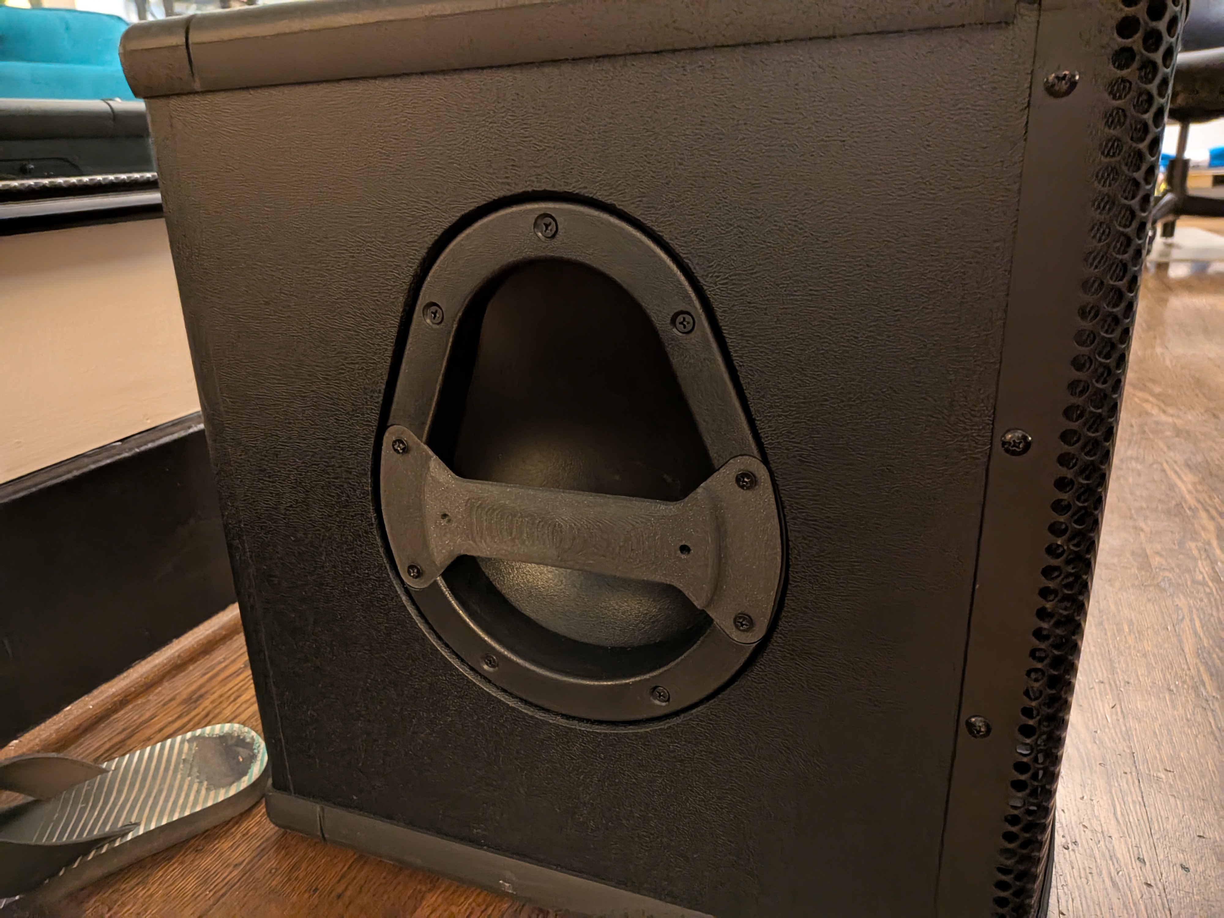Replacement Handle for Behringer B1200D Subwoofer
