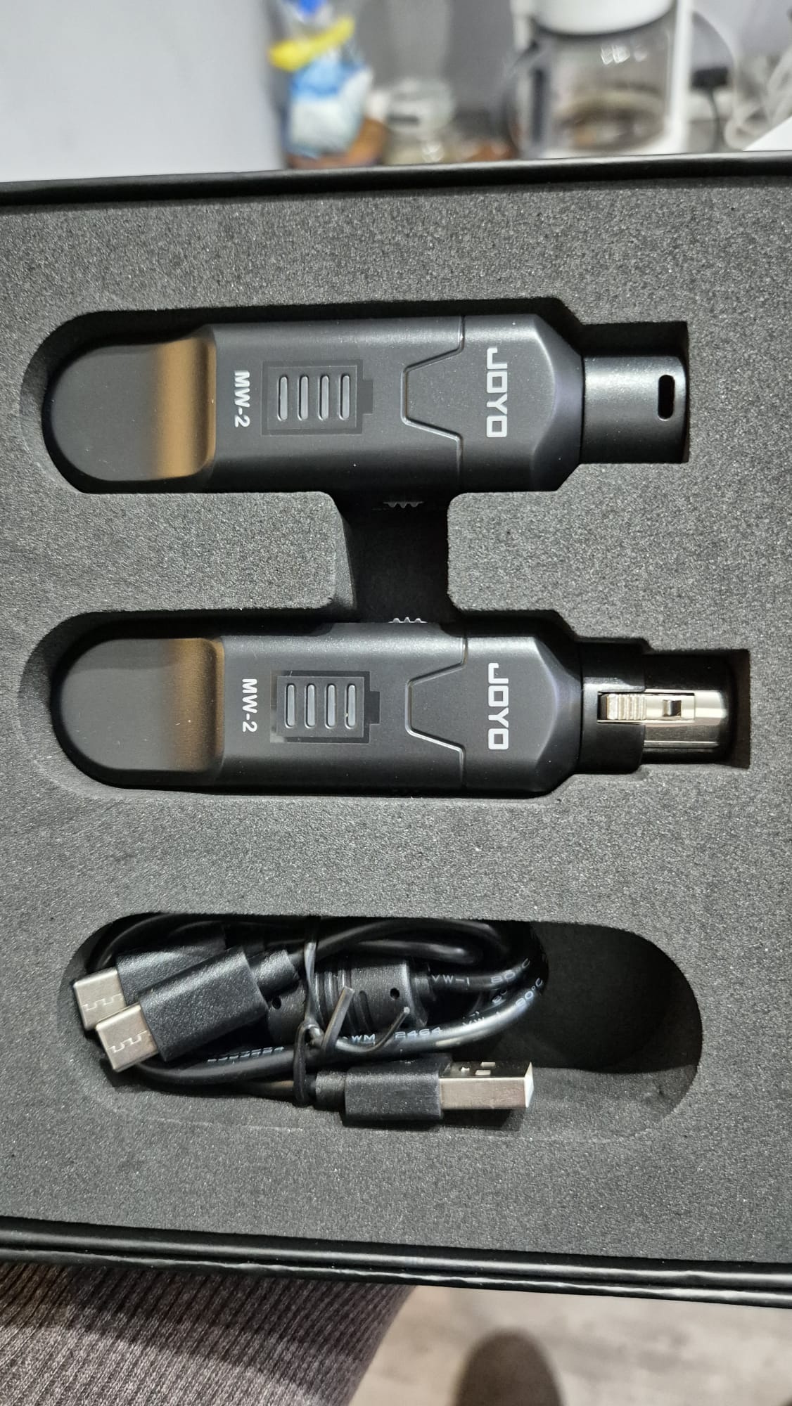 XLR Transmitter & Receiver Adapter charging stand