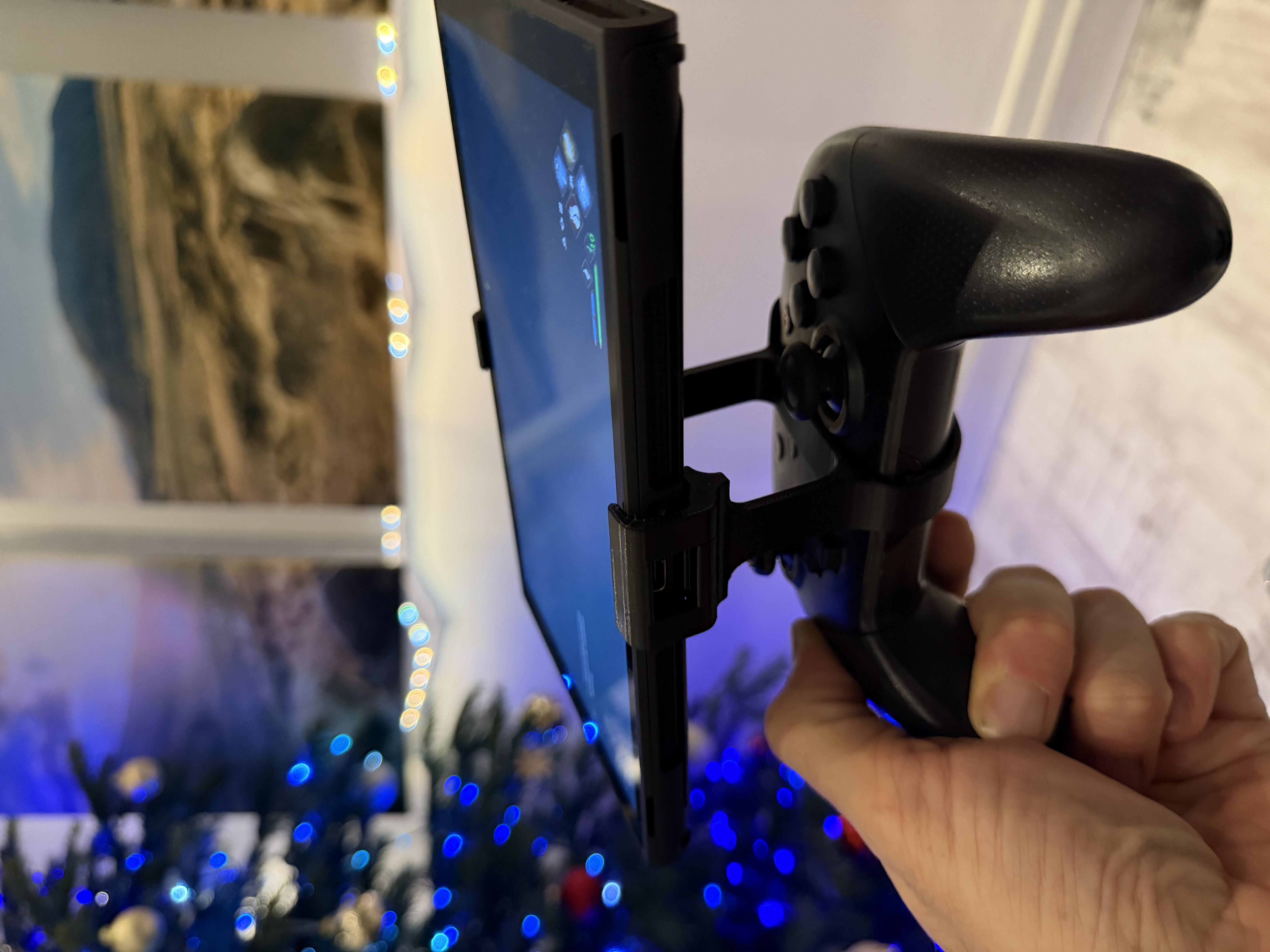 Switch 2 Mount for Pro Controller 1