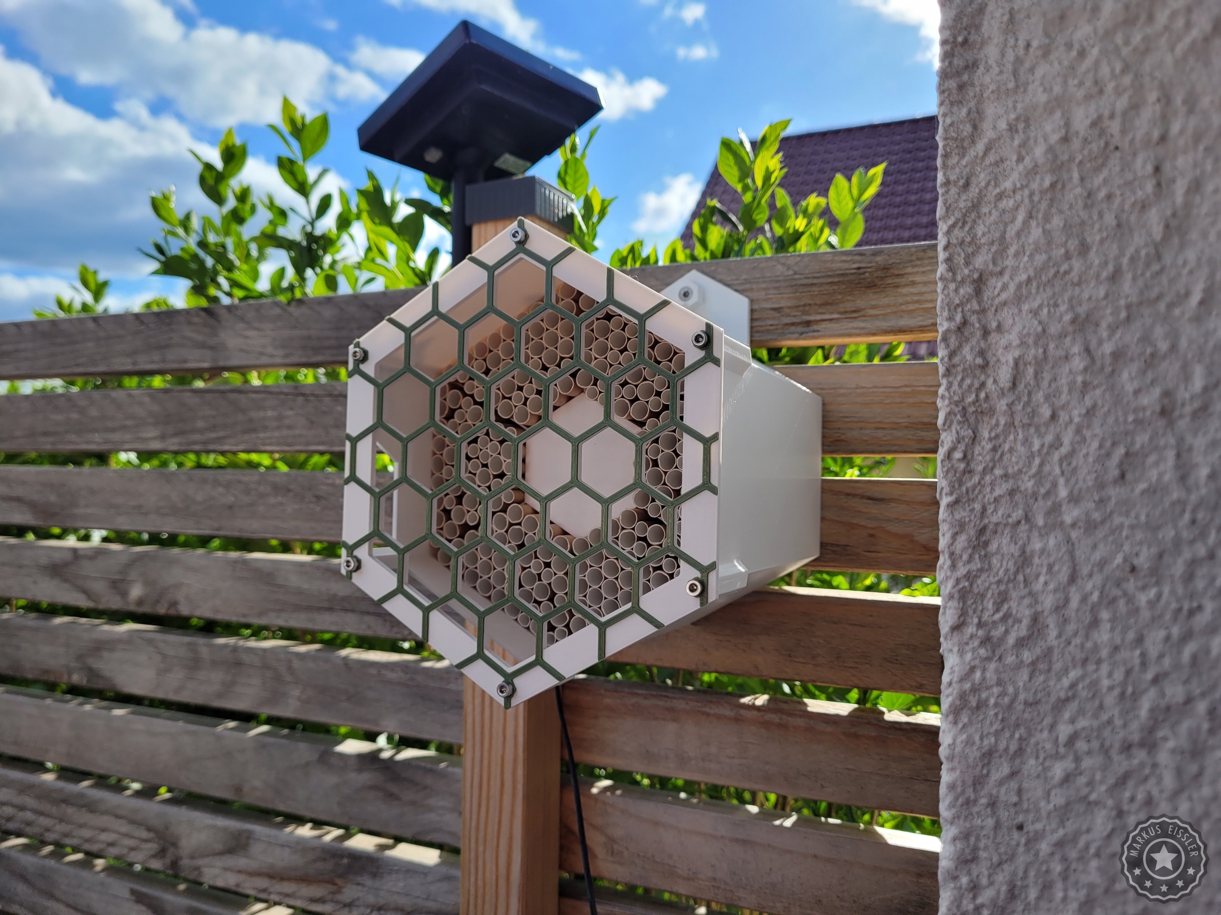 Bienenhotel für Hülsen