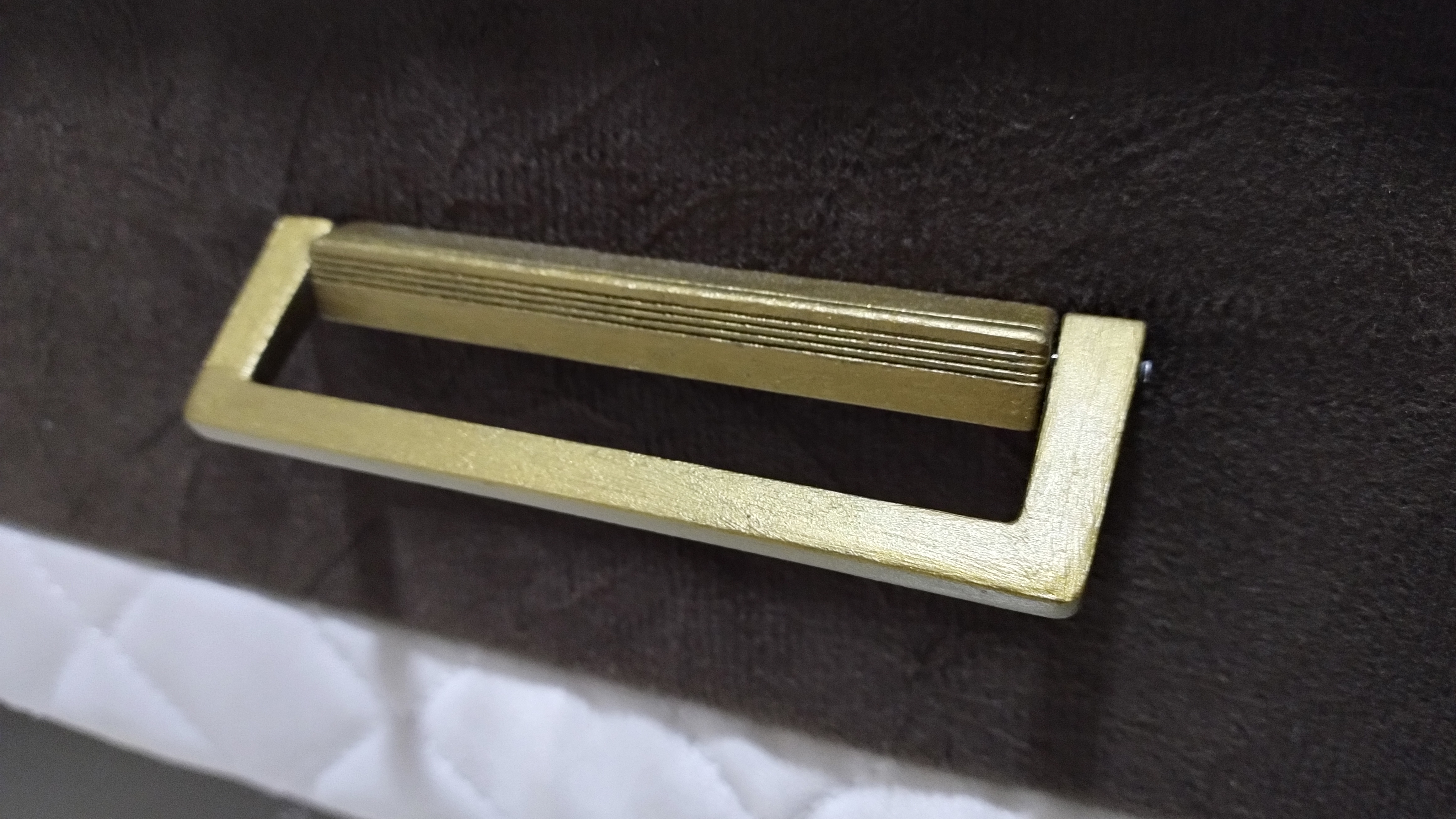 Dangling drawer pull — miniatura 2