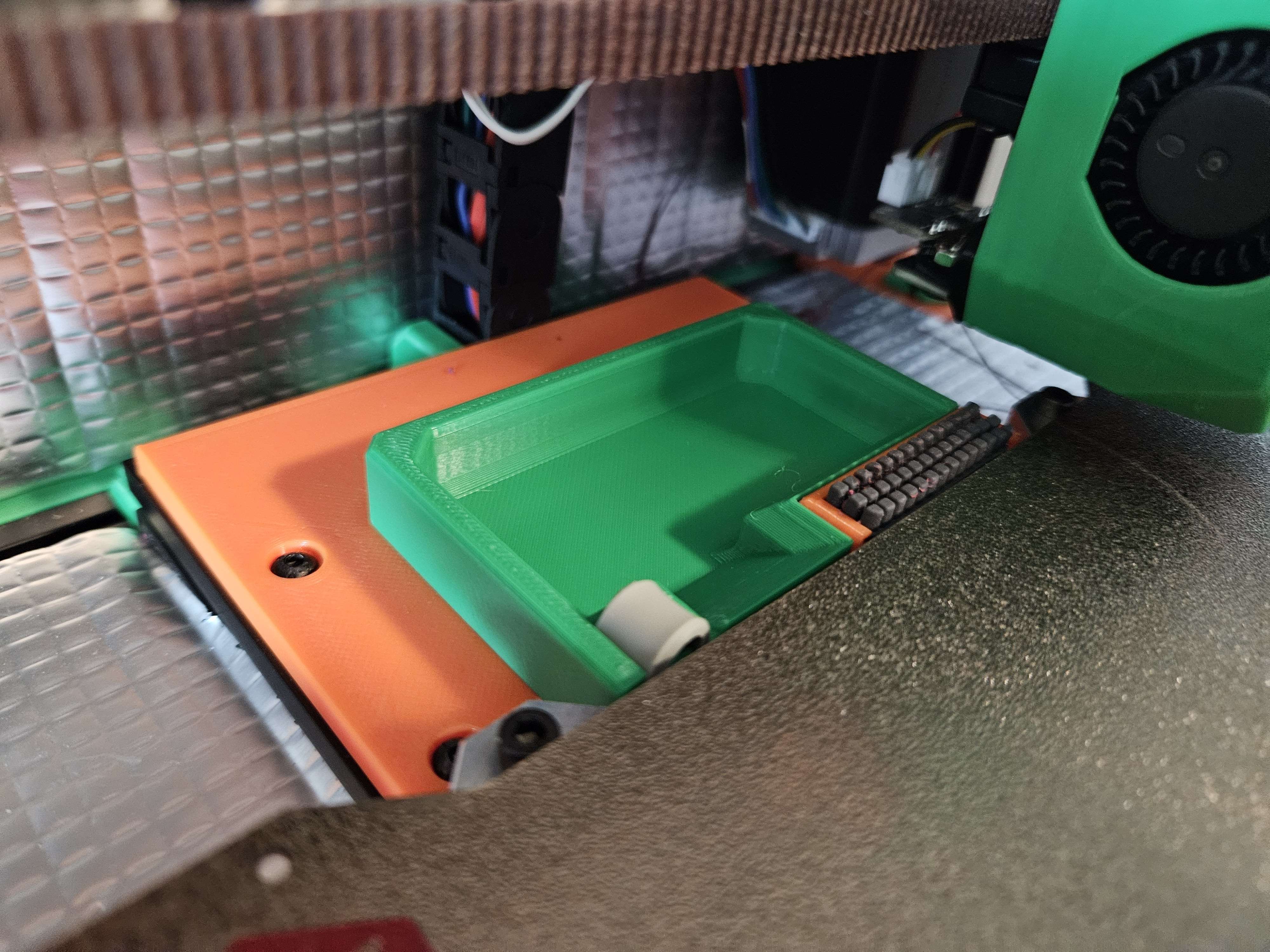 Micron Purge Bucket with Silicone Nozzle Park