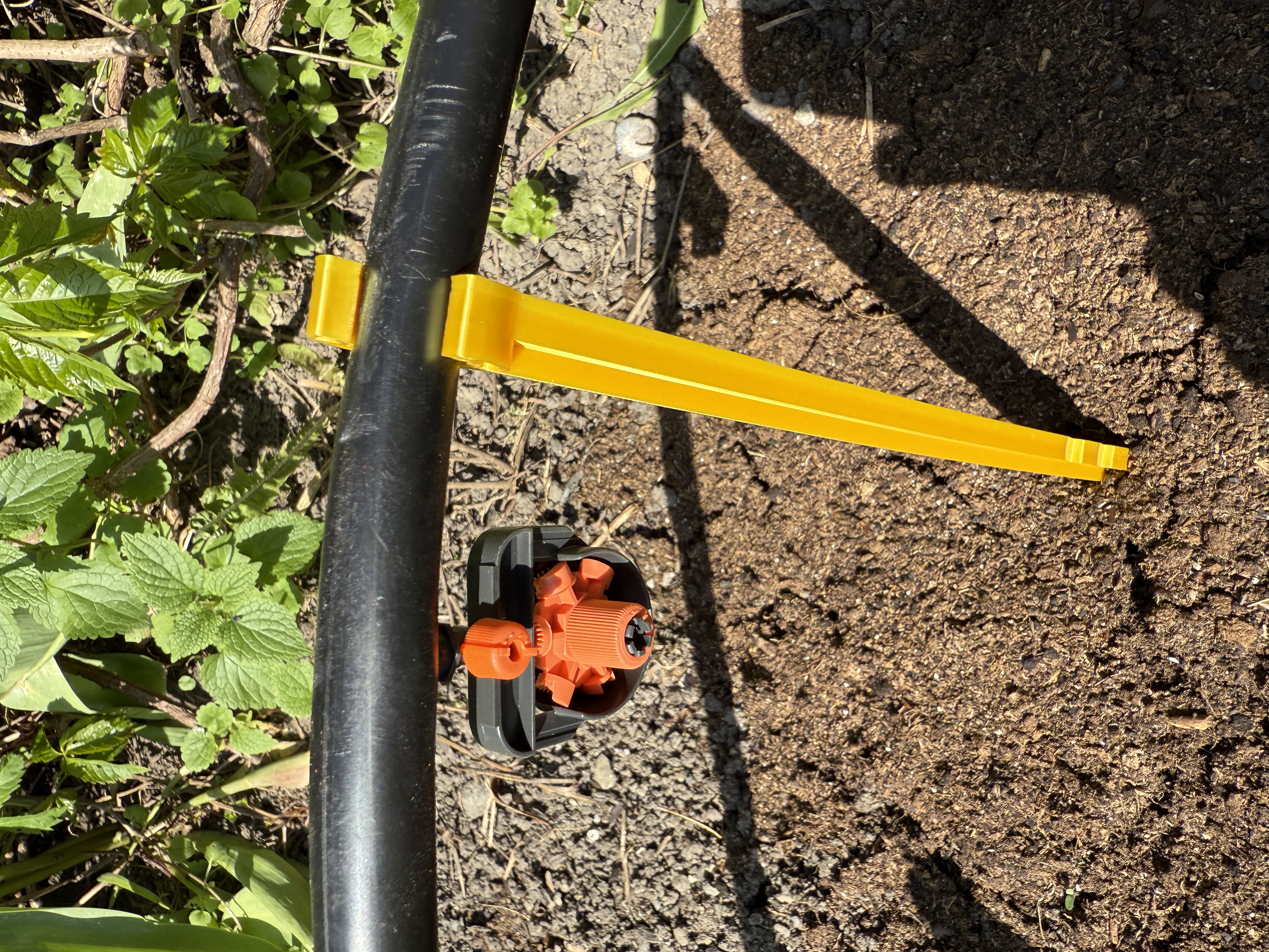 Gardena Micro Drip 13mm Hose Holder 35cm (XL)