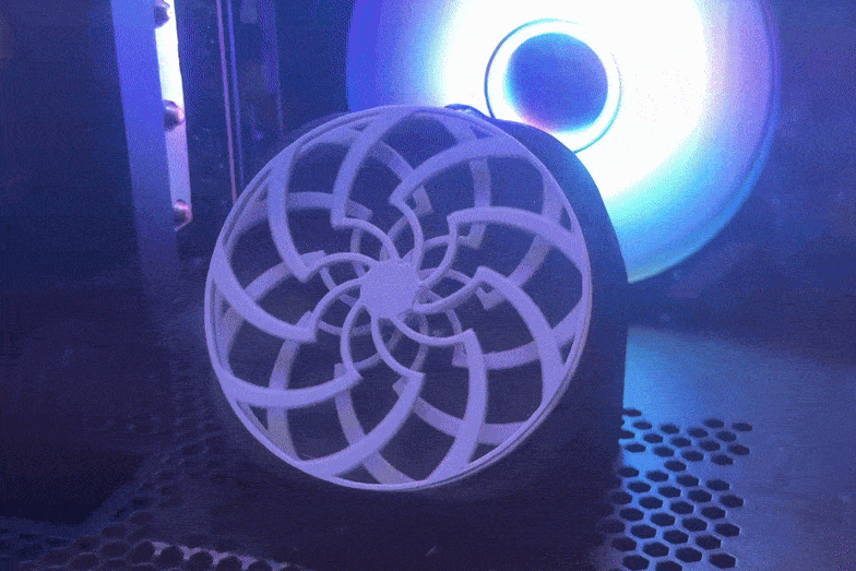 PWM powered Moiré Illusion - Corsair Titan Capswap (Cover is  a GIF)