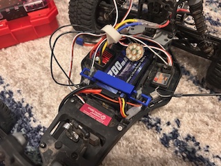 5600 battery holder