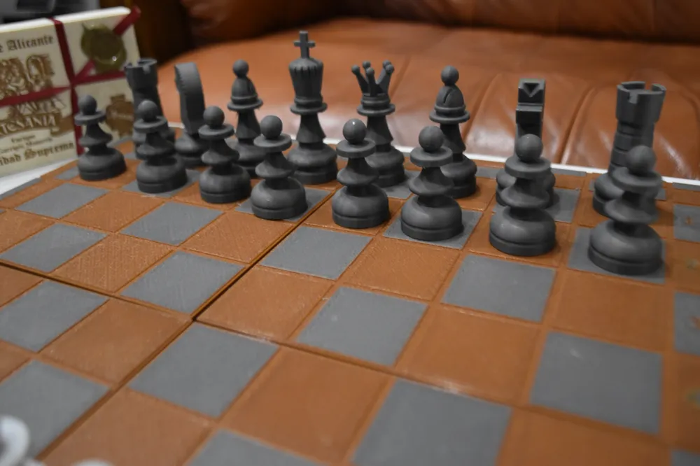 Classic chess — miniatura 3