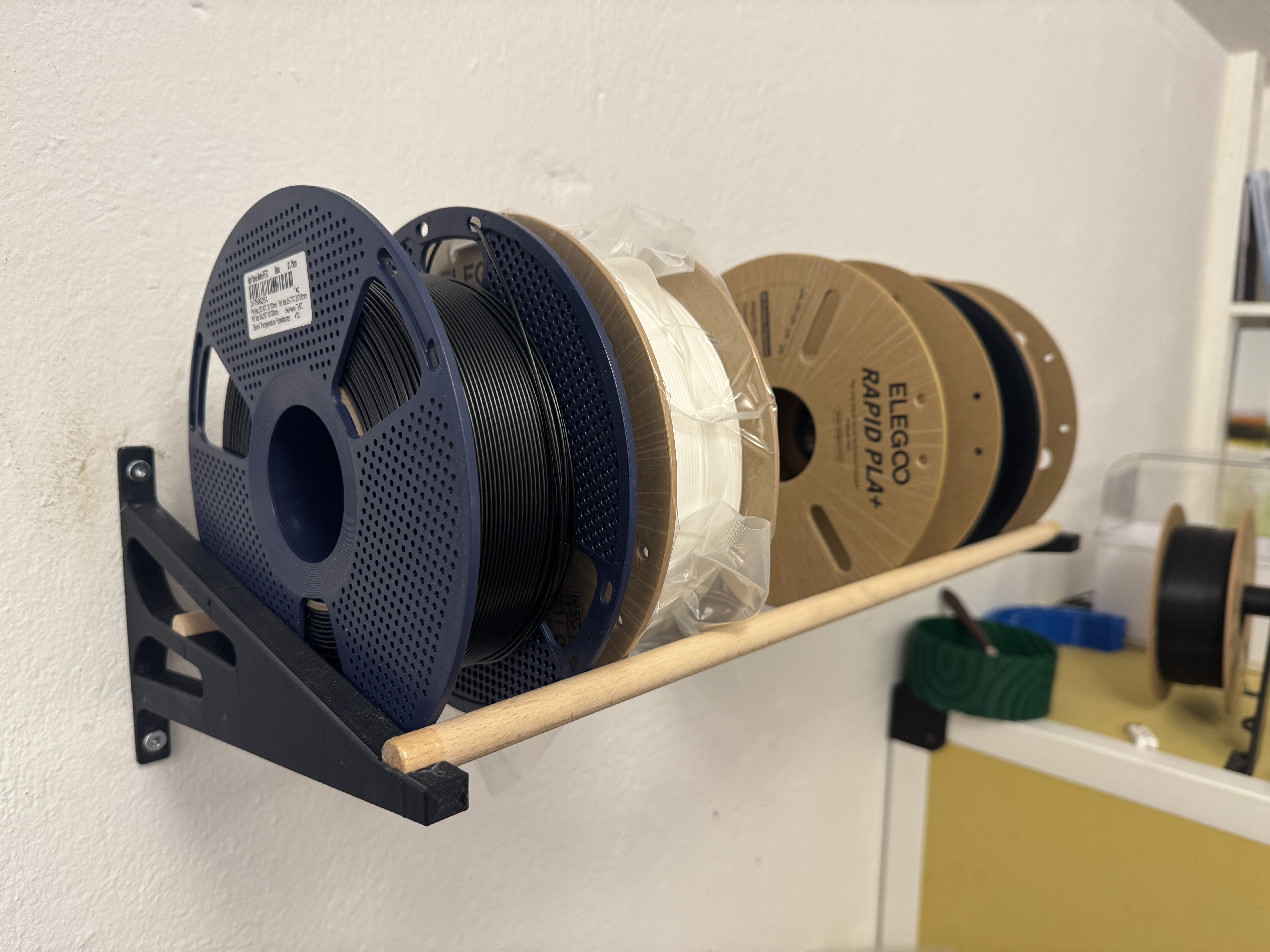 filament wall holder