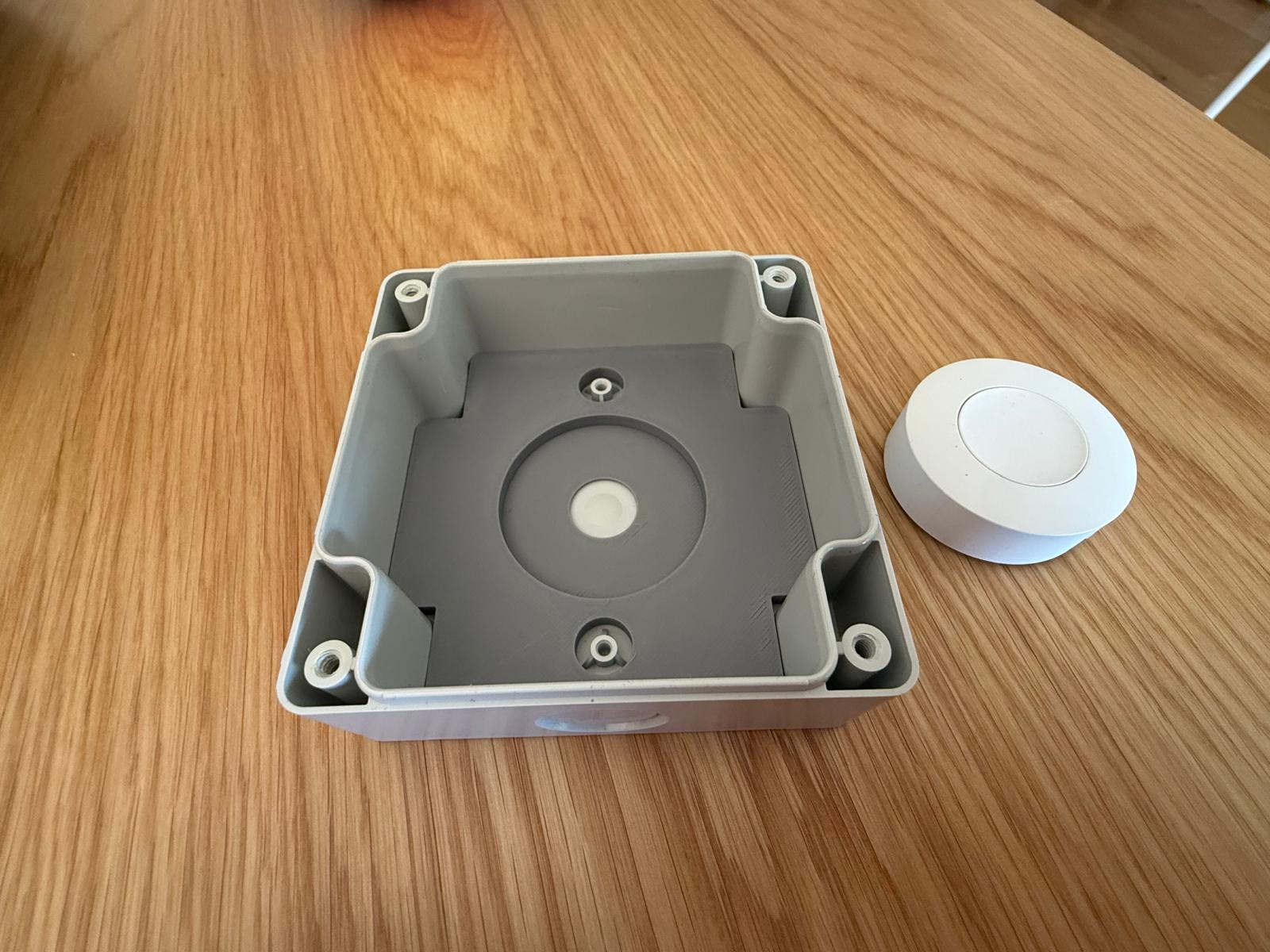 Miniatura 4 do modelo 3D smart panic button / Smarter roter Button