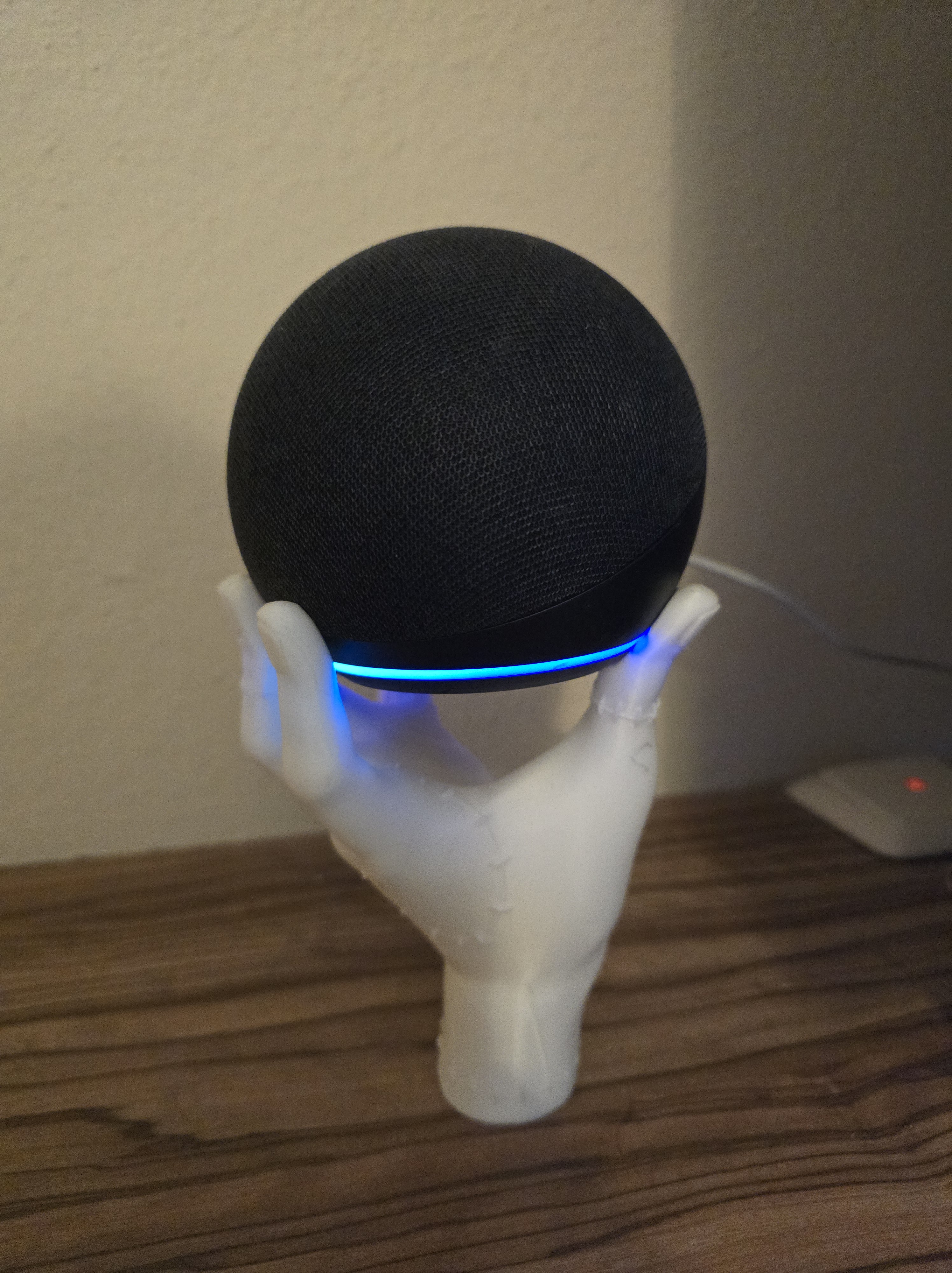 Alexa Echo Dot 4th and 5th Generation Thing Stand