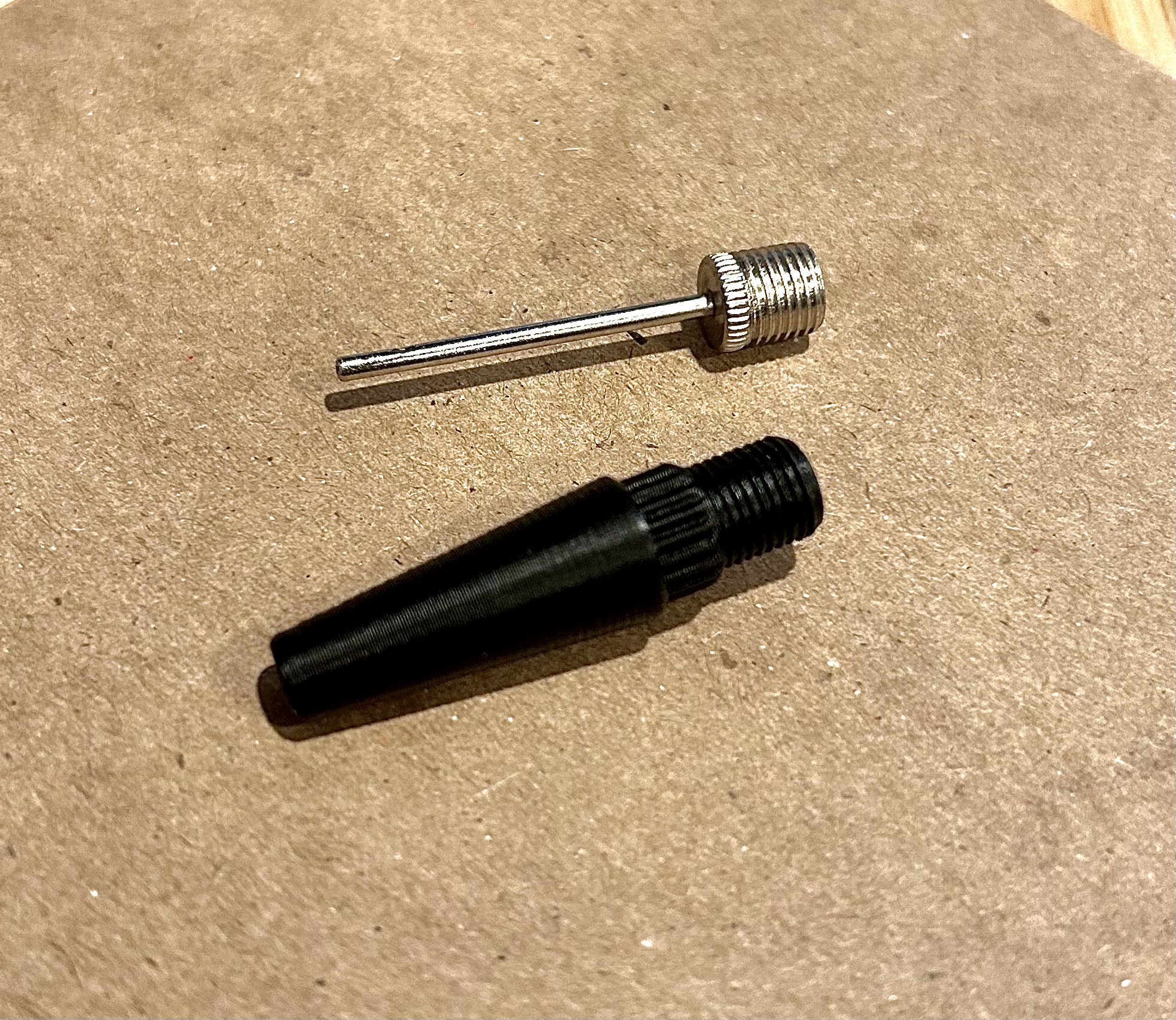 Ball Pump Nozzle (Regular and Schrader)