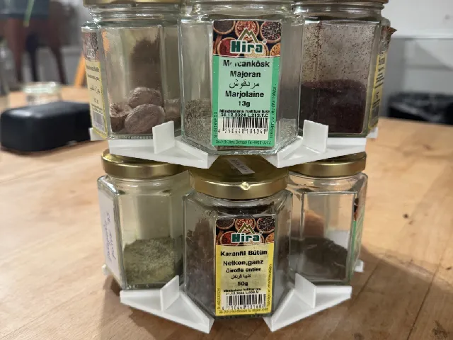 hexagonal spice carousel / Sechskantglas Gewürzrondel türkischer Supermarkt Gewürze