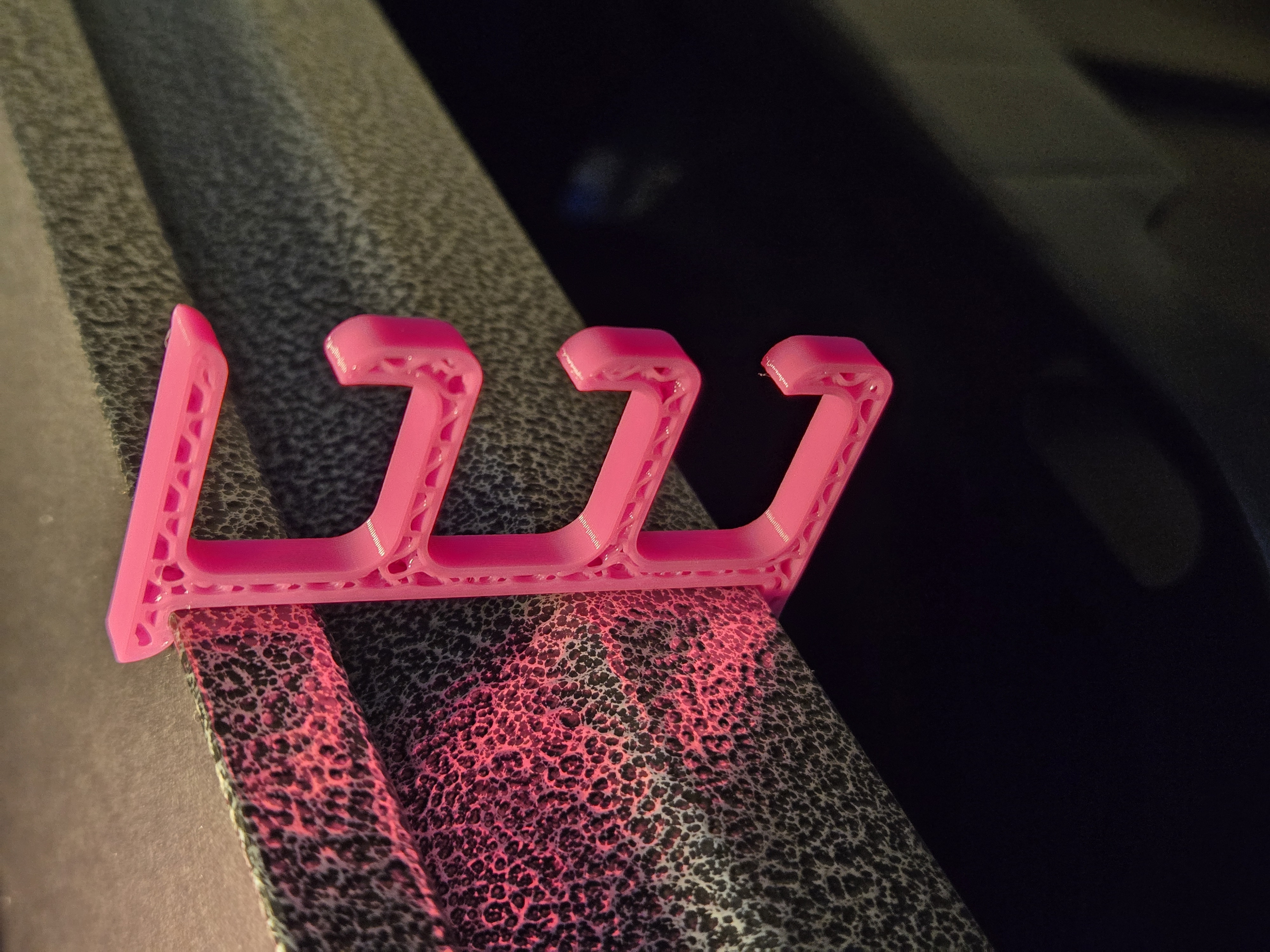 Miniatura 4 do modelo 3D Rack Rail Cord Support Adapter